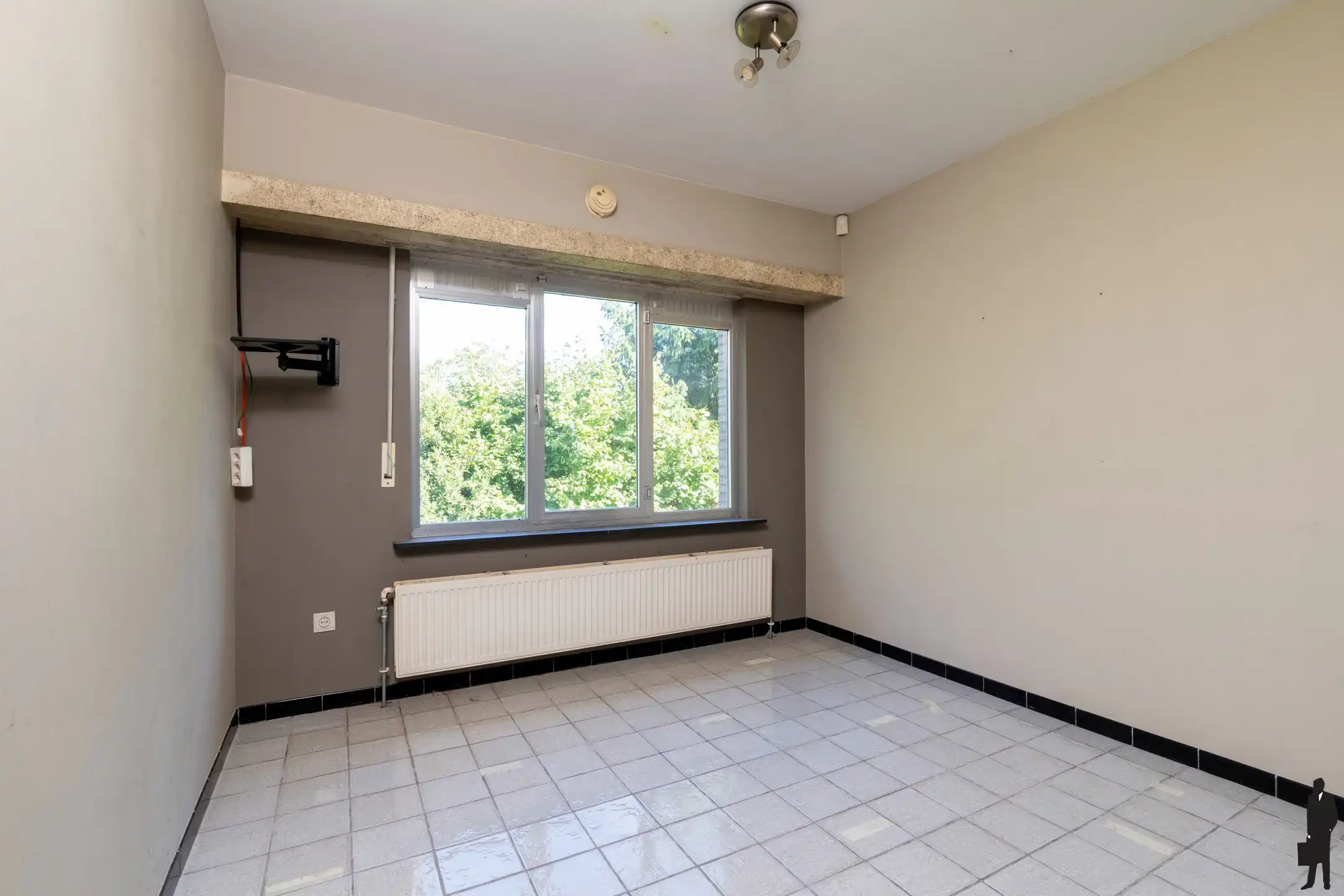 Te renoveren splitlevelwoning op perceel van 1.360 m² in Malle foto 13