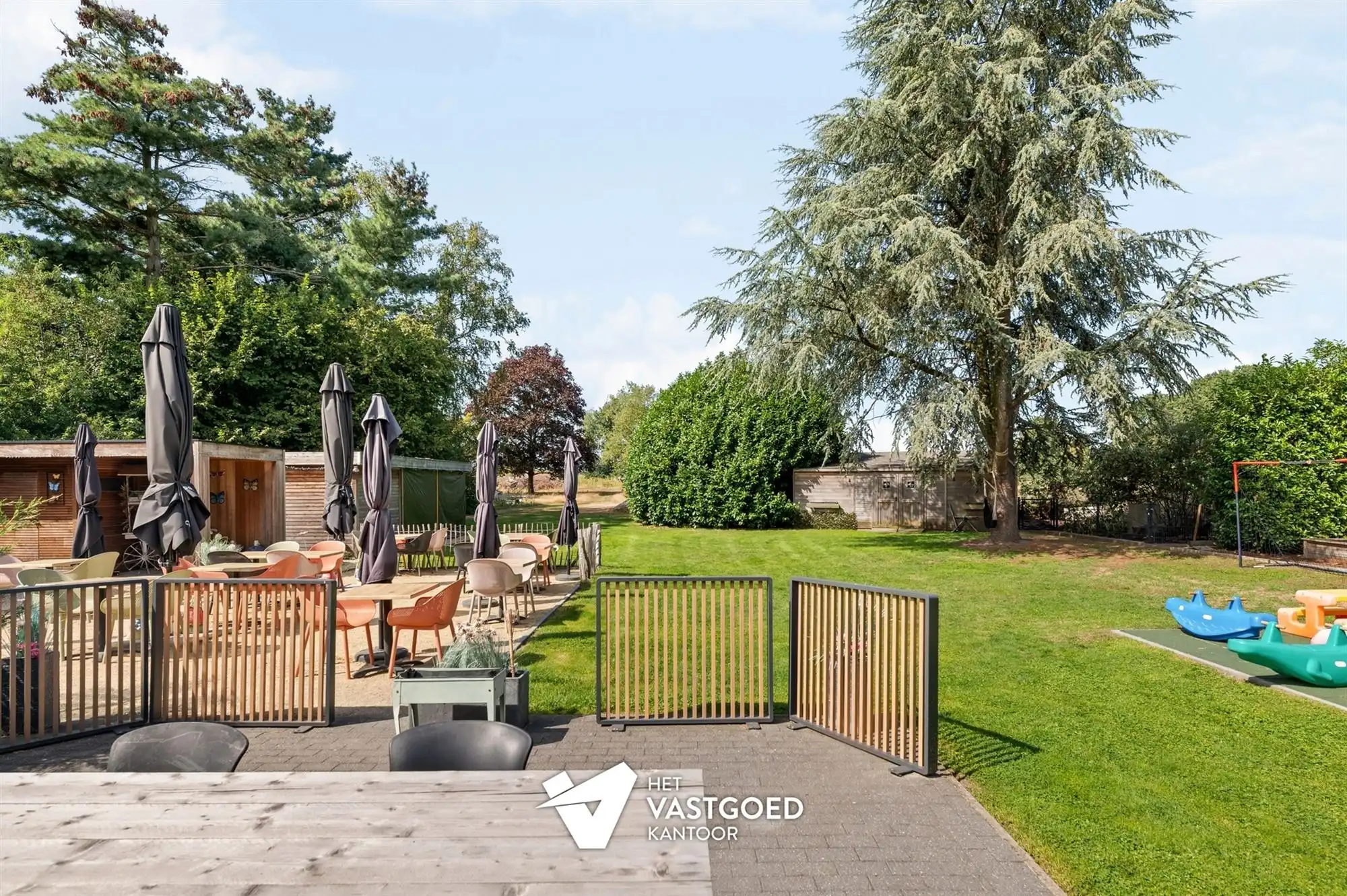 ZEER RUIME, ENERGIEZUINIGE WONING MET ENORM VEEL MOGELIJKHEDEN OP 5320M²! foto 39
