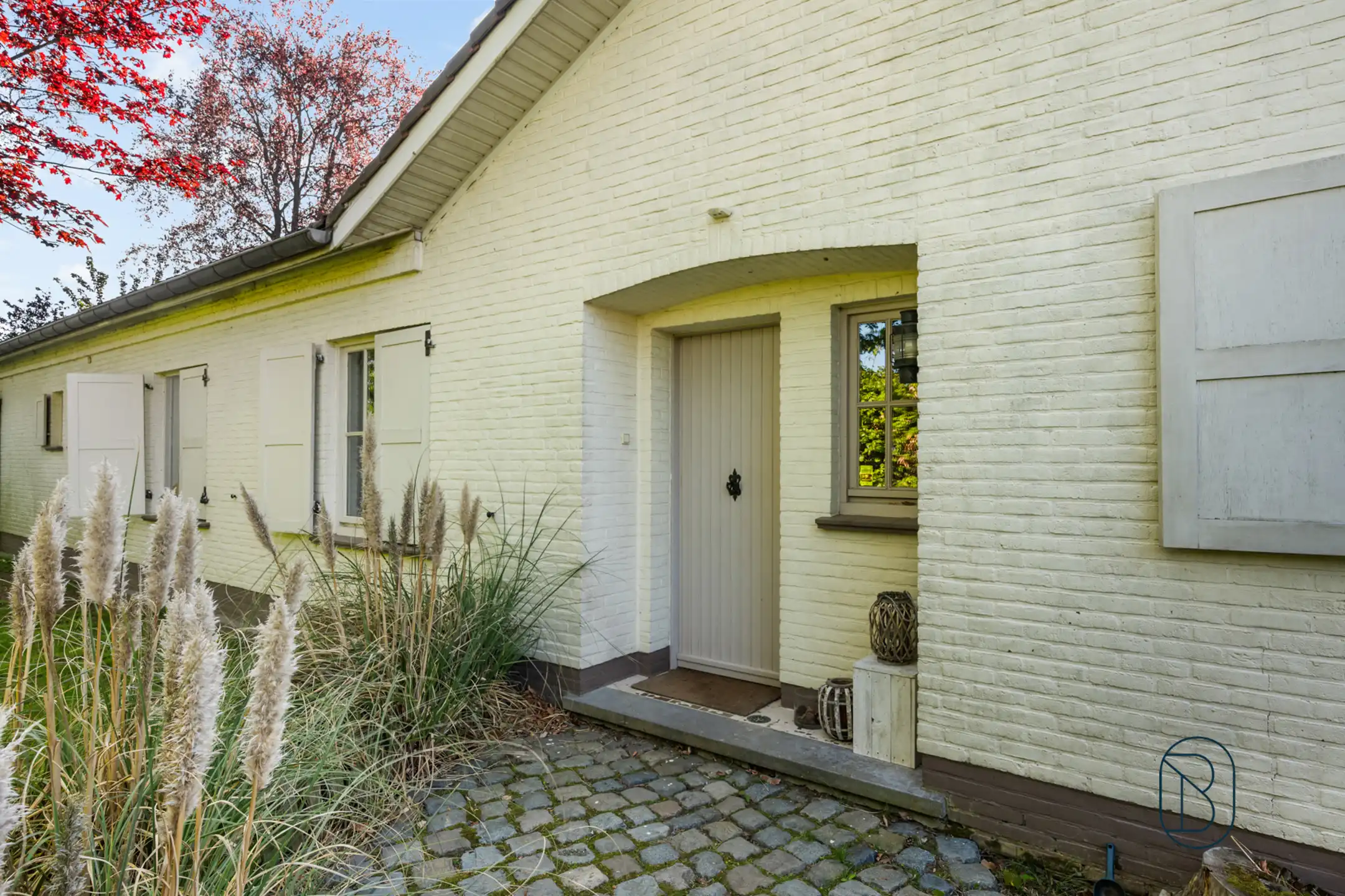 Topgelegen charmante bungalow met potentieel.  foto 7