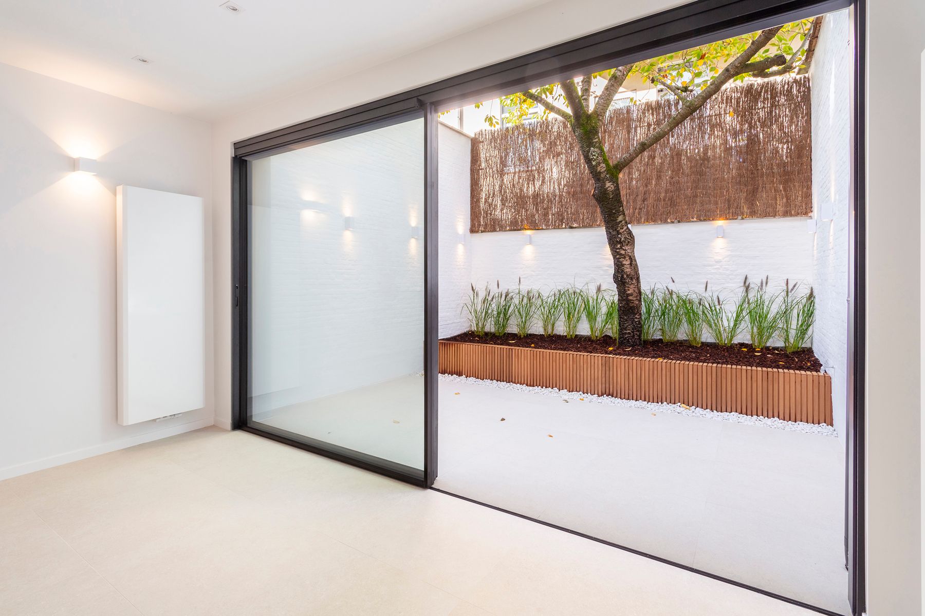 Volledig gerenoveerde stadswoning in begeerde Markgravebuurt foto 3