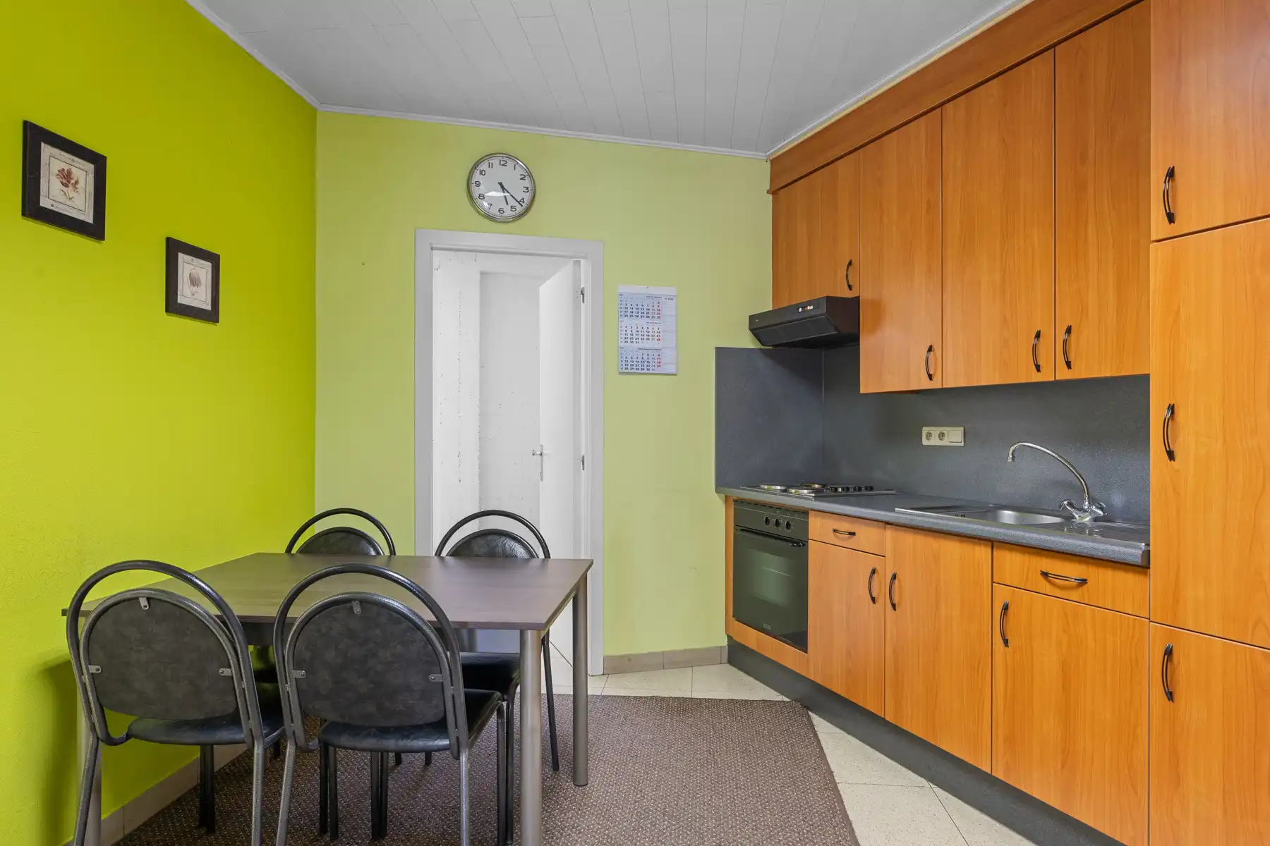 Commercieel pand op een goede locatie foto 4