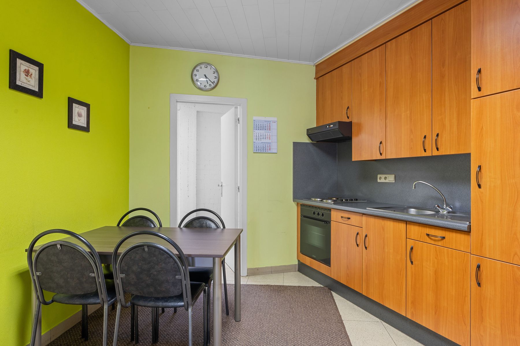 Commercieel pand op een goede locatie foto 4