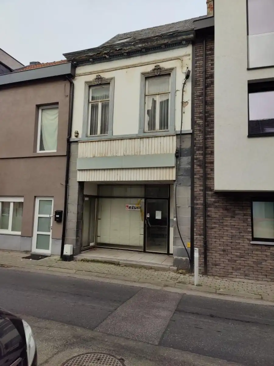 WETTEREN - Te renoveren handelspand op commerciële locatie foto 12