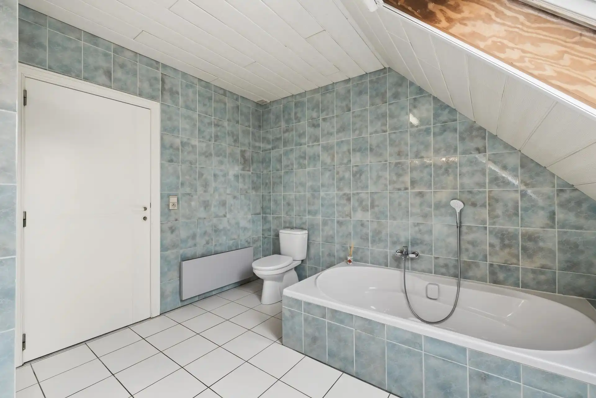 Uitstekend gelegen gezinswoning met 4 slaapkamers + bureau en ruime garage foto 20