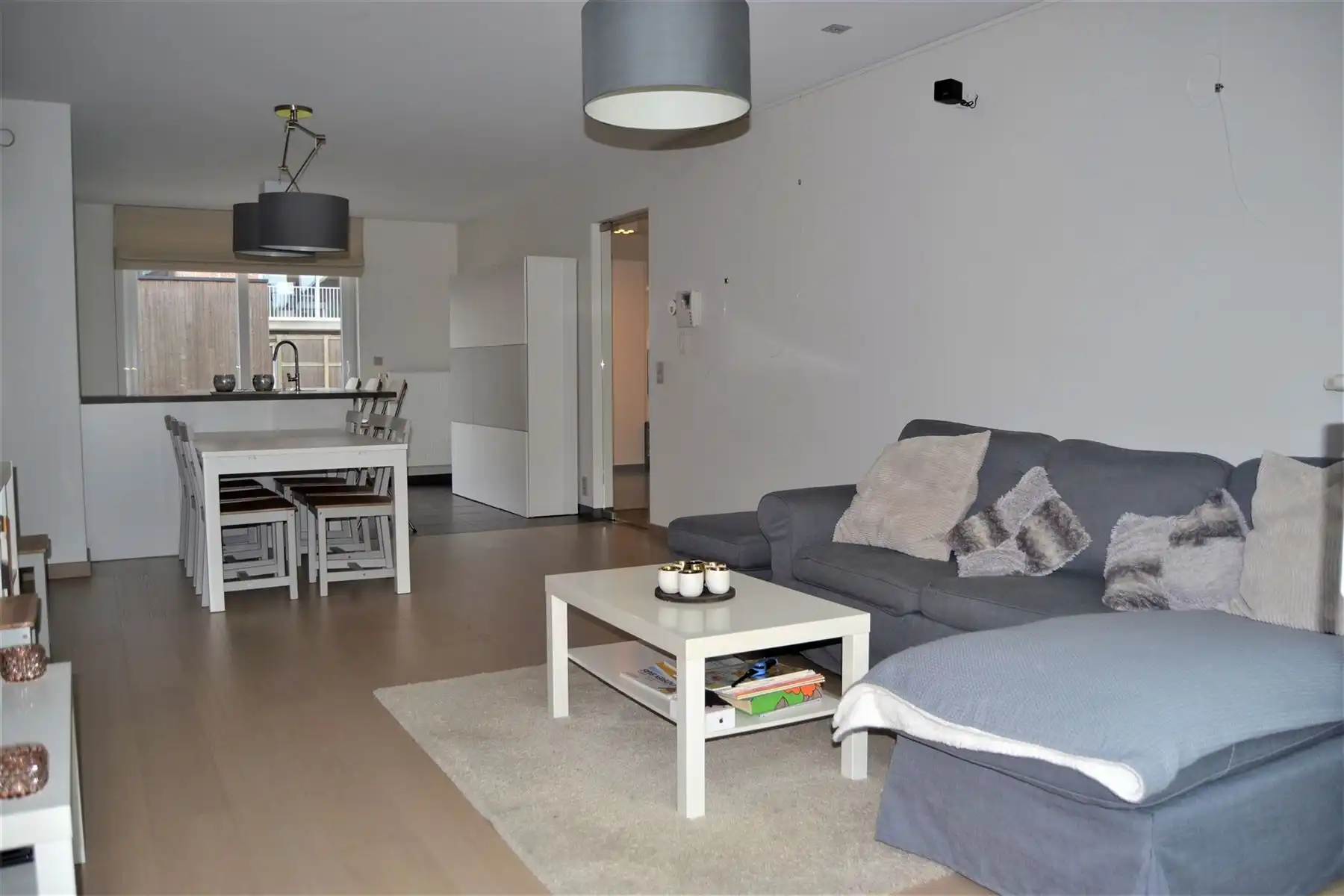 Recente instapklare woning met tuin foto 6