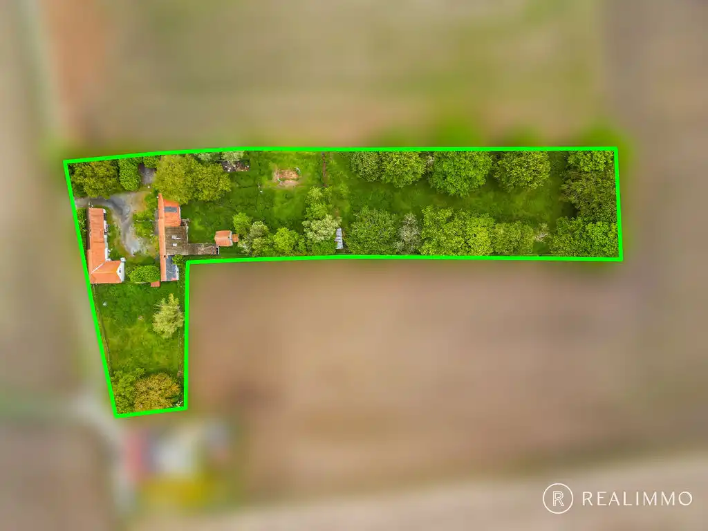 Uniek gelegen Fermette op 5.850 m² foto 4