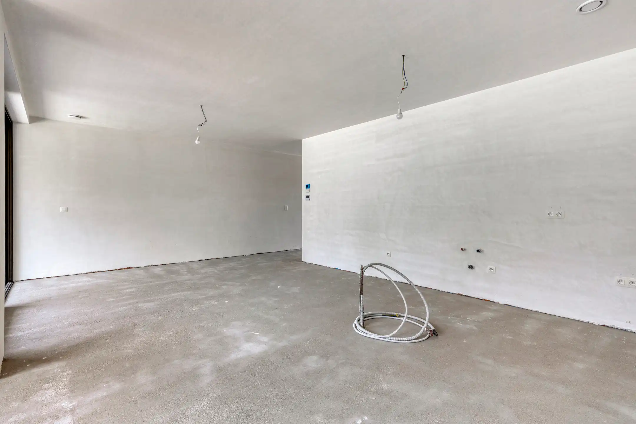 Knap luxeappartement met 2 slaapkamers en ruim terras foto 11