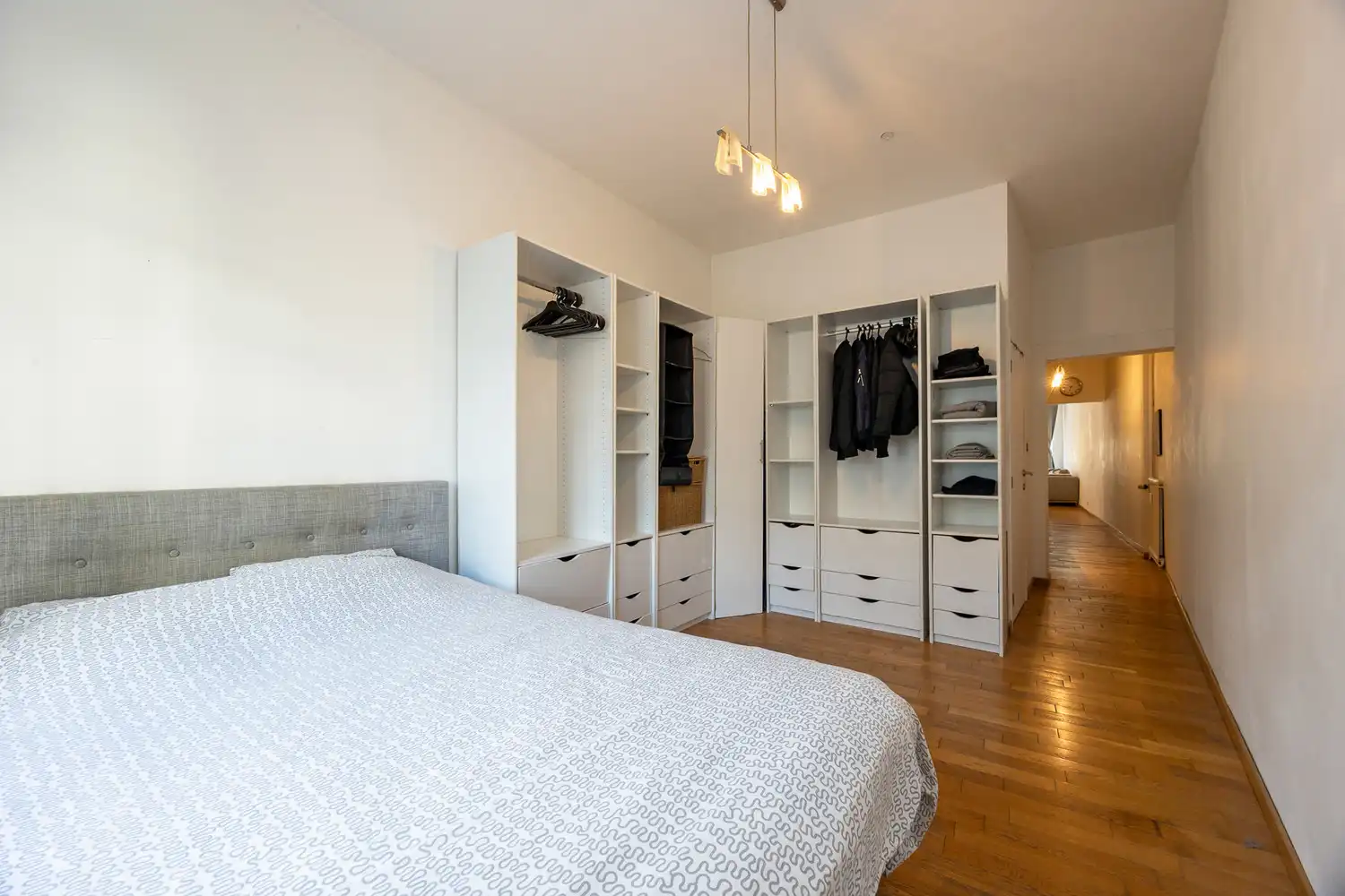 Instapklaar 1-slpkamerappartement op toplocatie in centrum Antwerpen foto 10