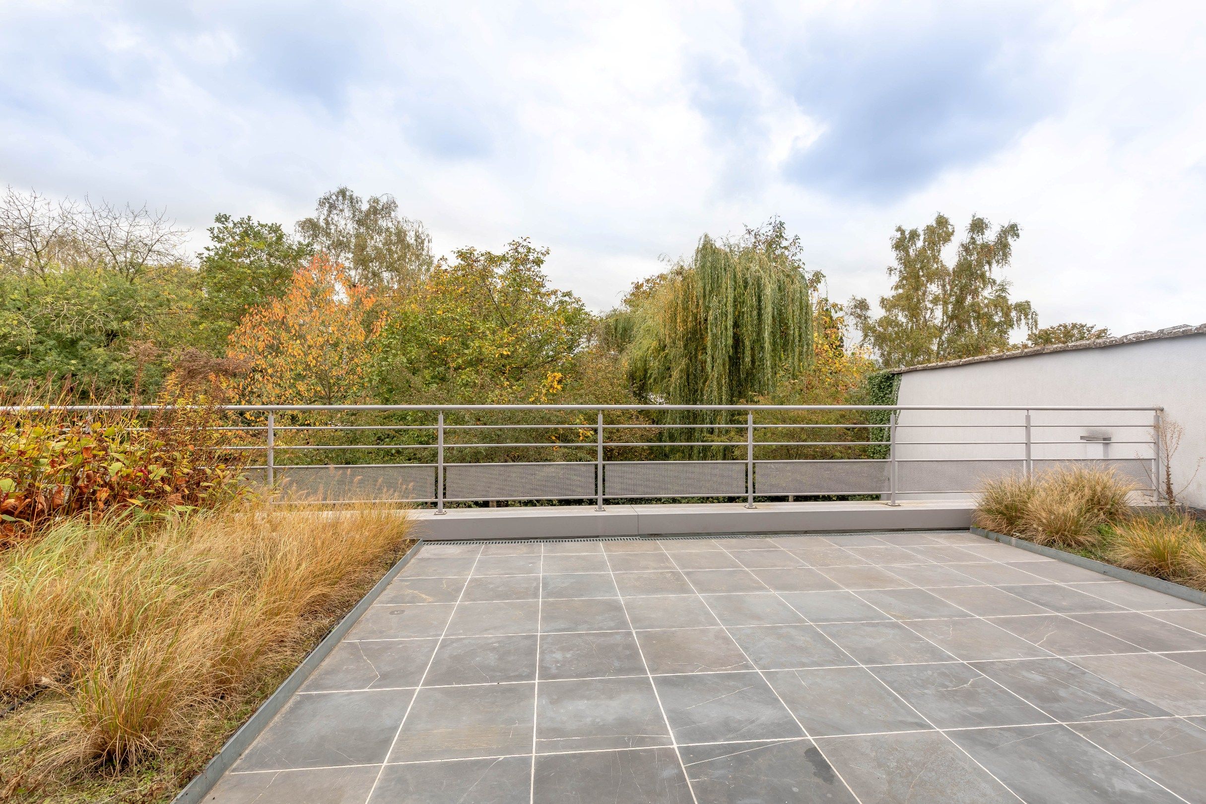 Ruim 2-slaapkamer appartement te Kessel-Lo foto 2