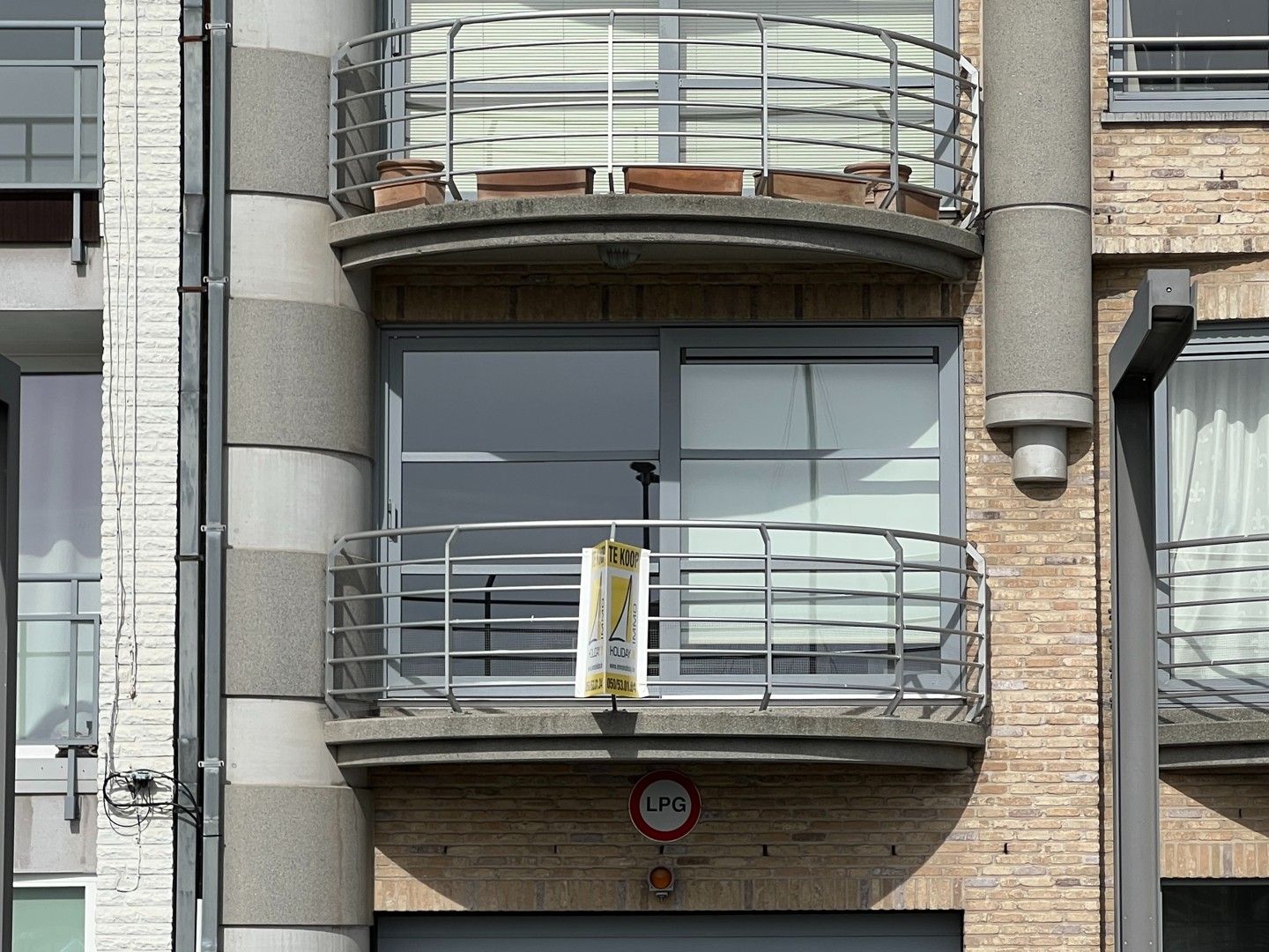 Ruim en lichtrijk appartement met 2 terrassen foto 21