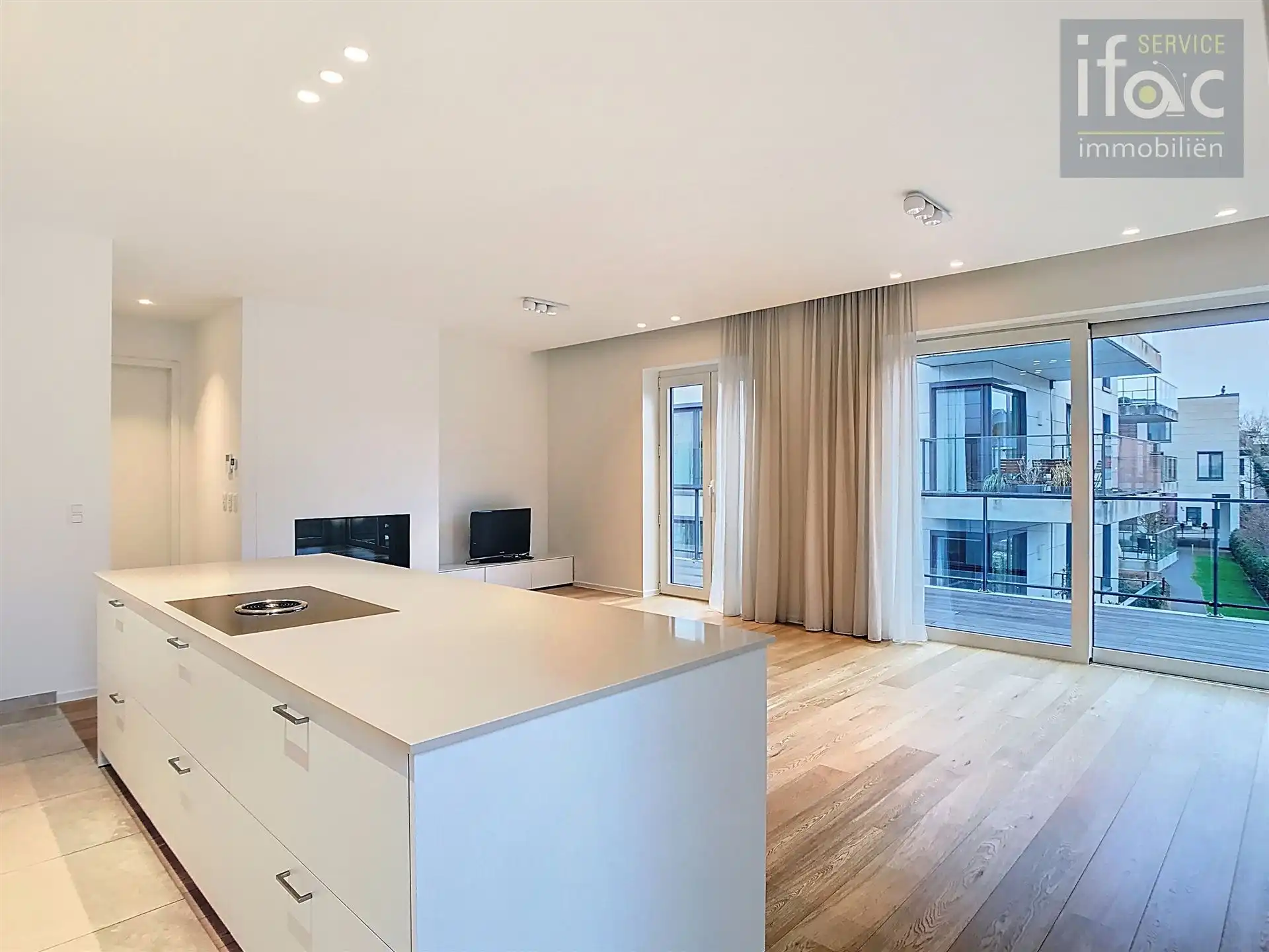 Appartement met groot terras en autostaanplaats in Lindepark foto 5