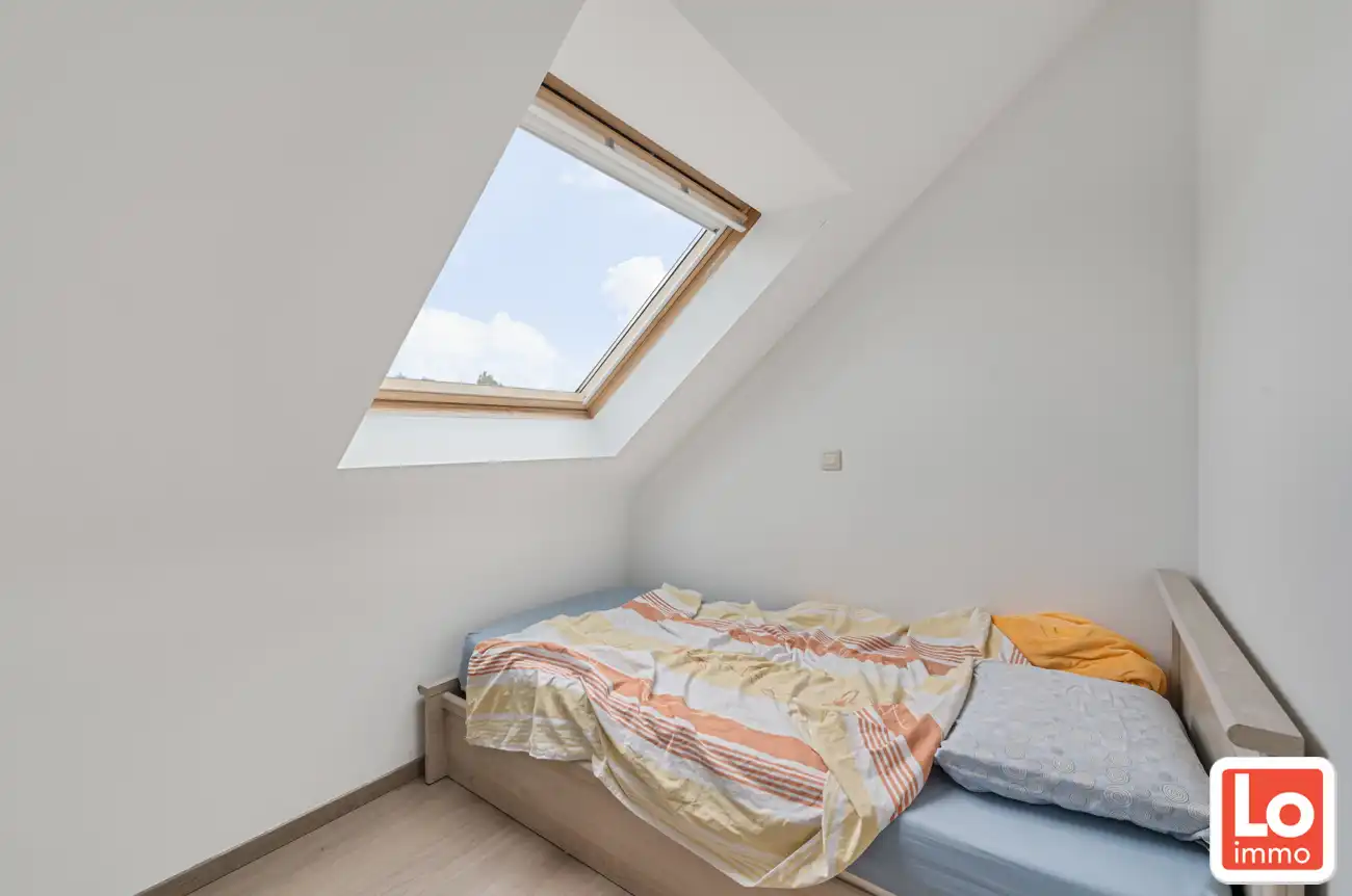 Mooi appartement met 2/3 slaapkamers, 2 badkamers en overdekte autostaanplaats in Centrum Lochristi foto 9