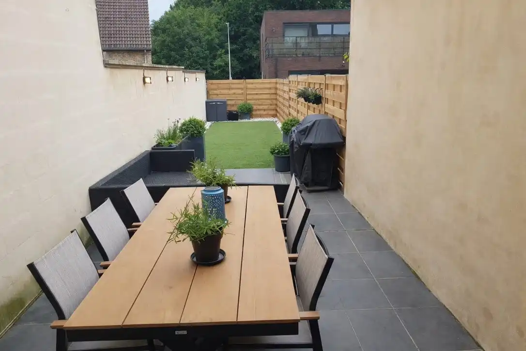 Instapklare rijwoning met tuin en terras in het landelijke Heers foto 19