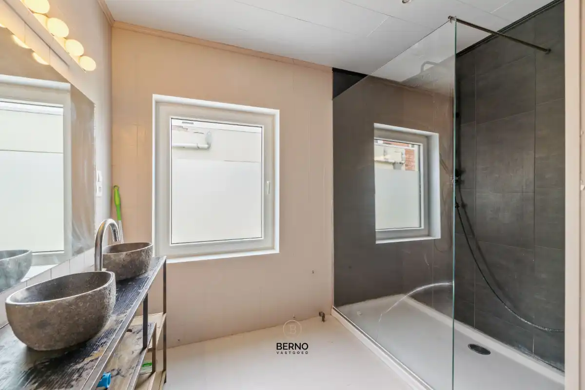 Veelzijdig pand met ruimte, rust en eindeloze mogelijkheden foto 25