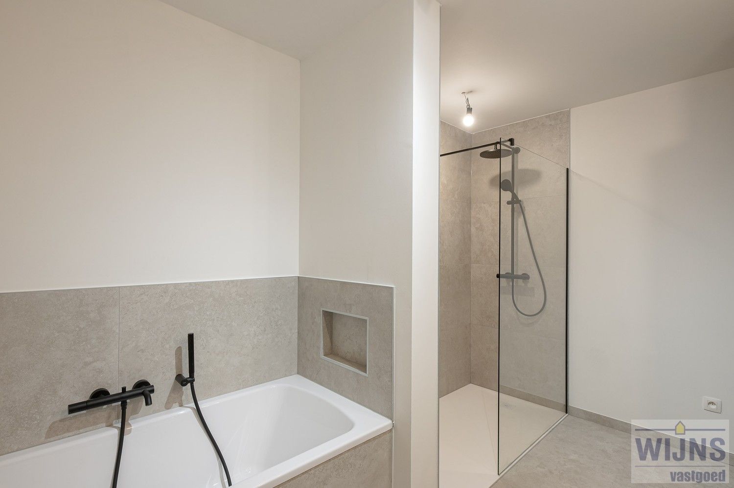 BEN-WONING I TE HUUR I DUFFEL I 4 SLPK foto 21