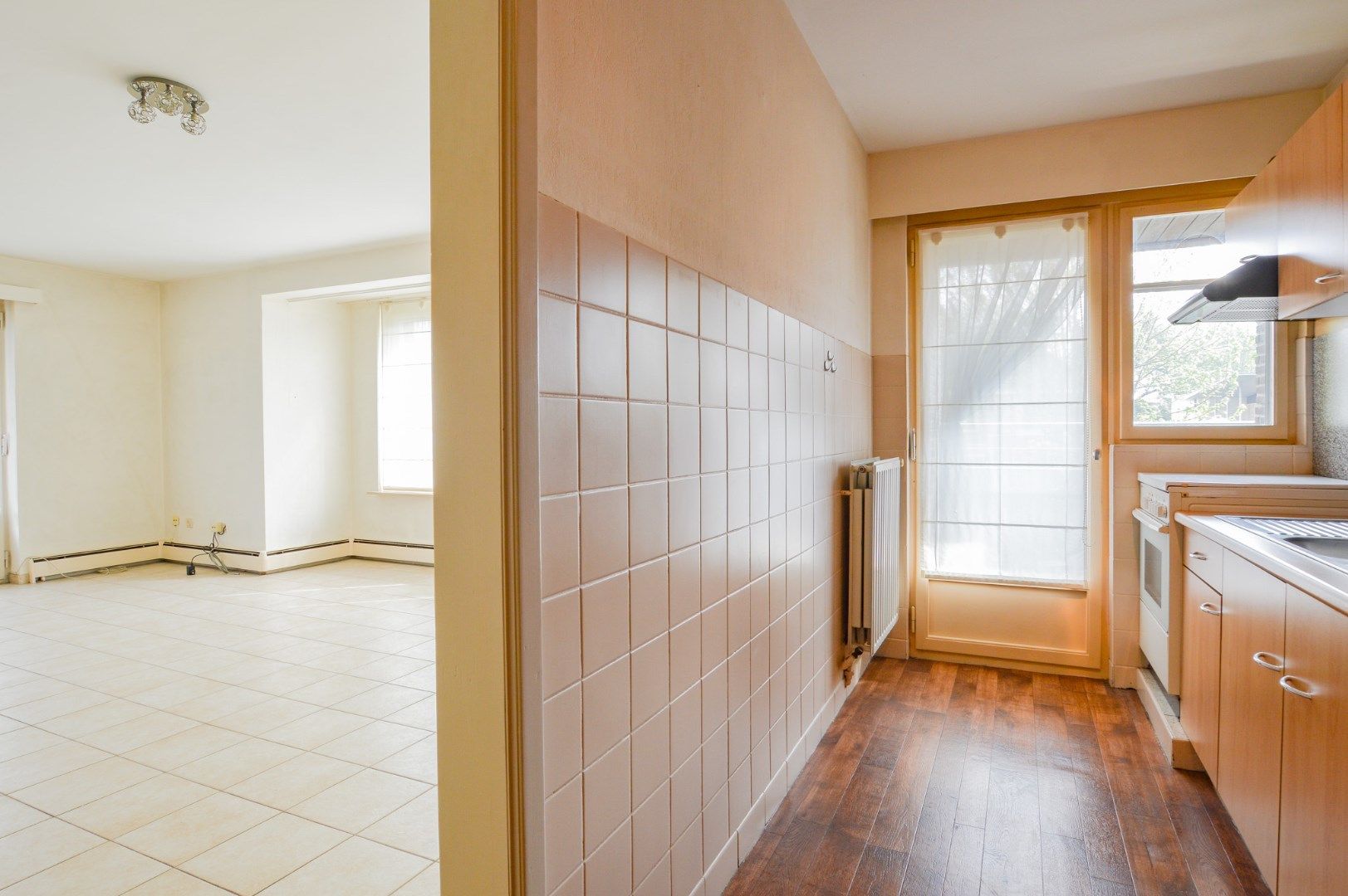 Ruim appartement op toplocatie met 3 slpks én garage in Sint-Andries foto 7
