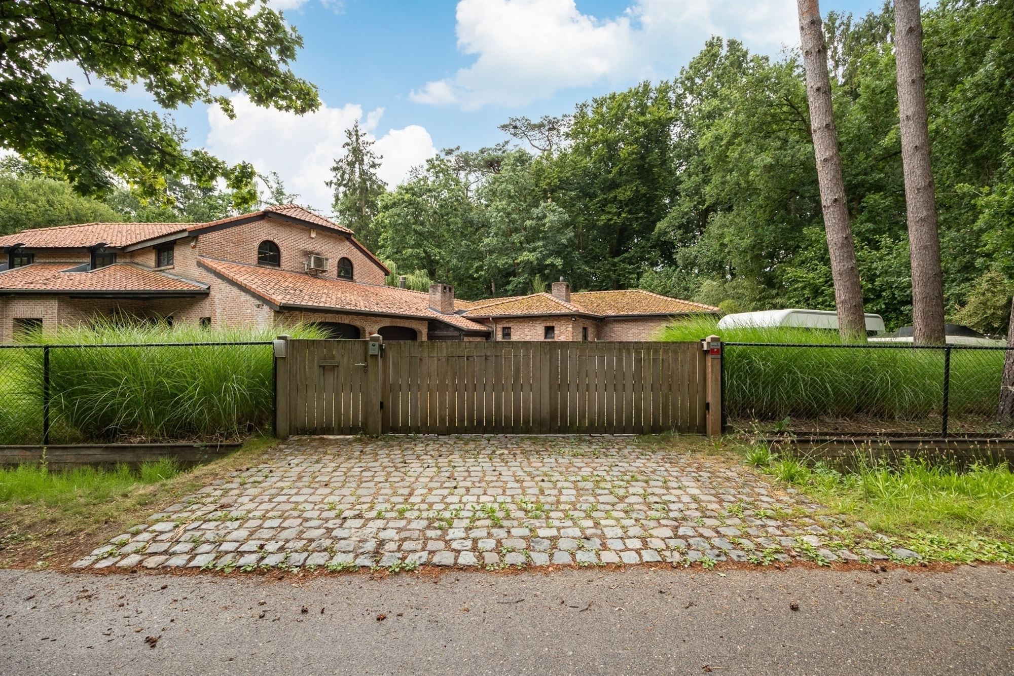 Villa met welness en binnenzwembad foto 31