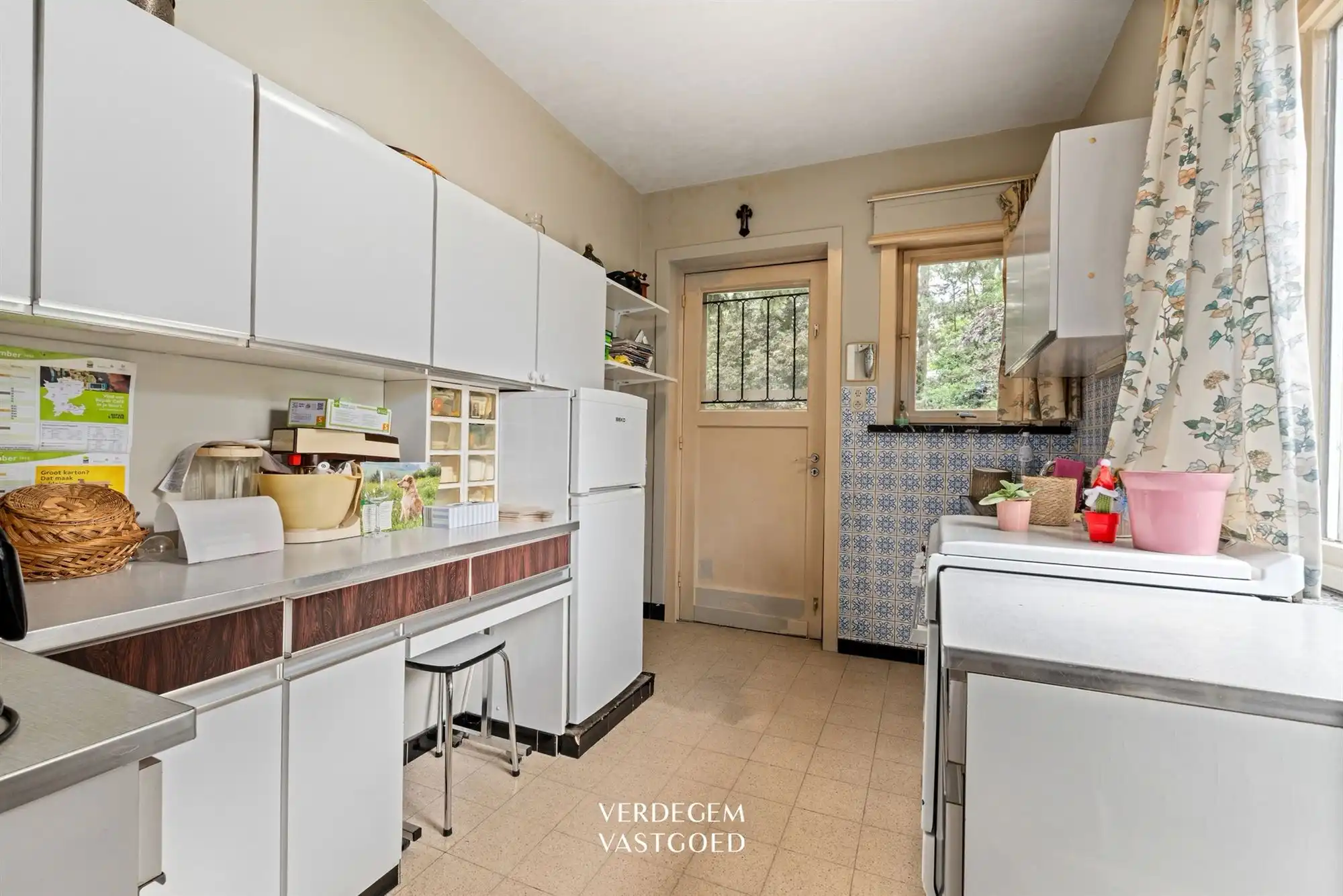 Klassevolle villa in weelderige tuin foto 13