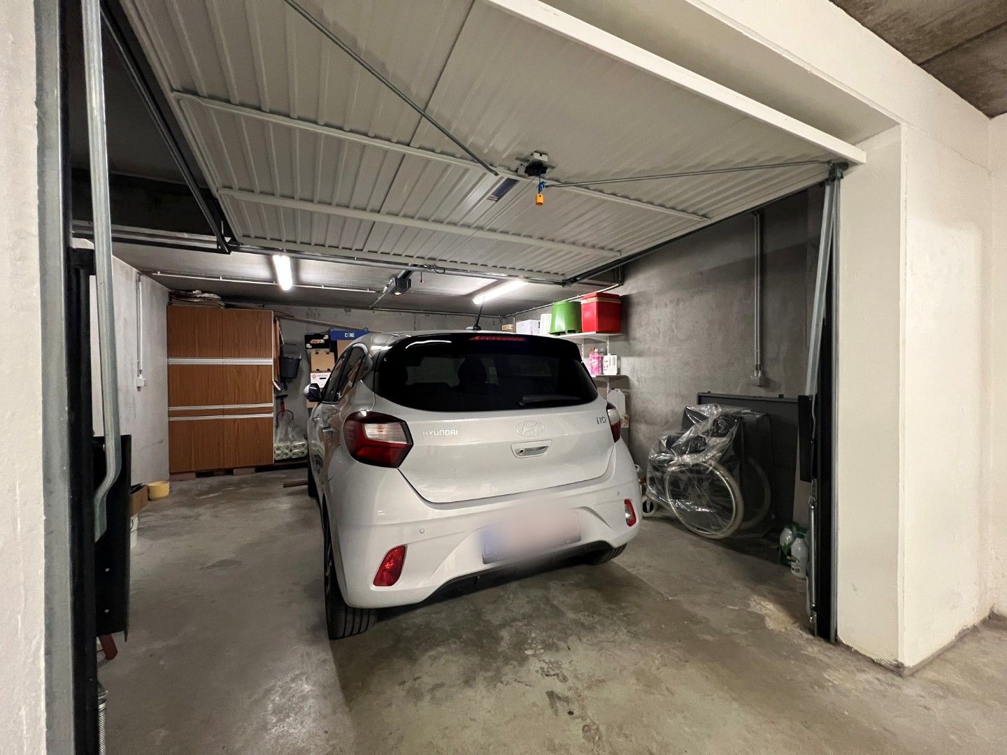 Lichtrijk 2-slaapkamer appartement met garage en 2 terrassen foto 18