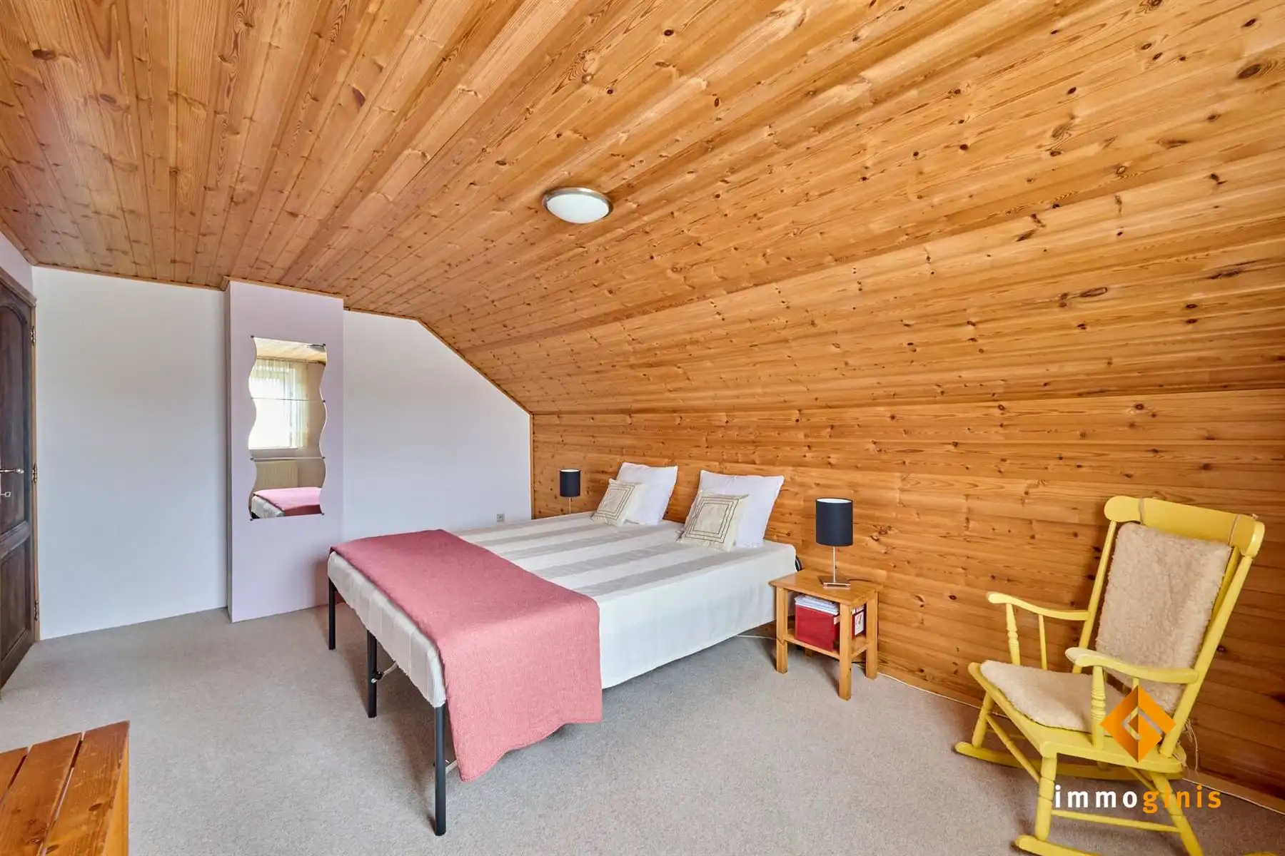 Verrassend ruime woning met 5 slaapkamers en een vrijstaand bijgebouw van 95 m²! foto 20