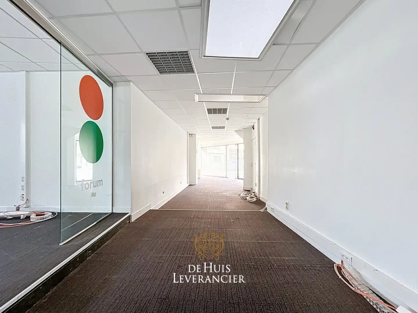 Kantoor op topligging met bovenliggend duplex-appartement (aparte ingang) foto 13