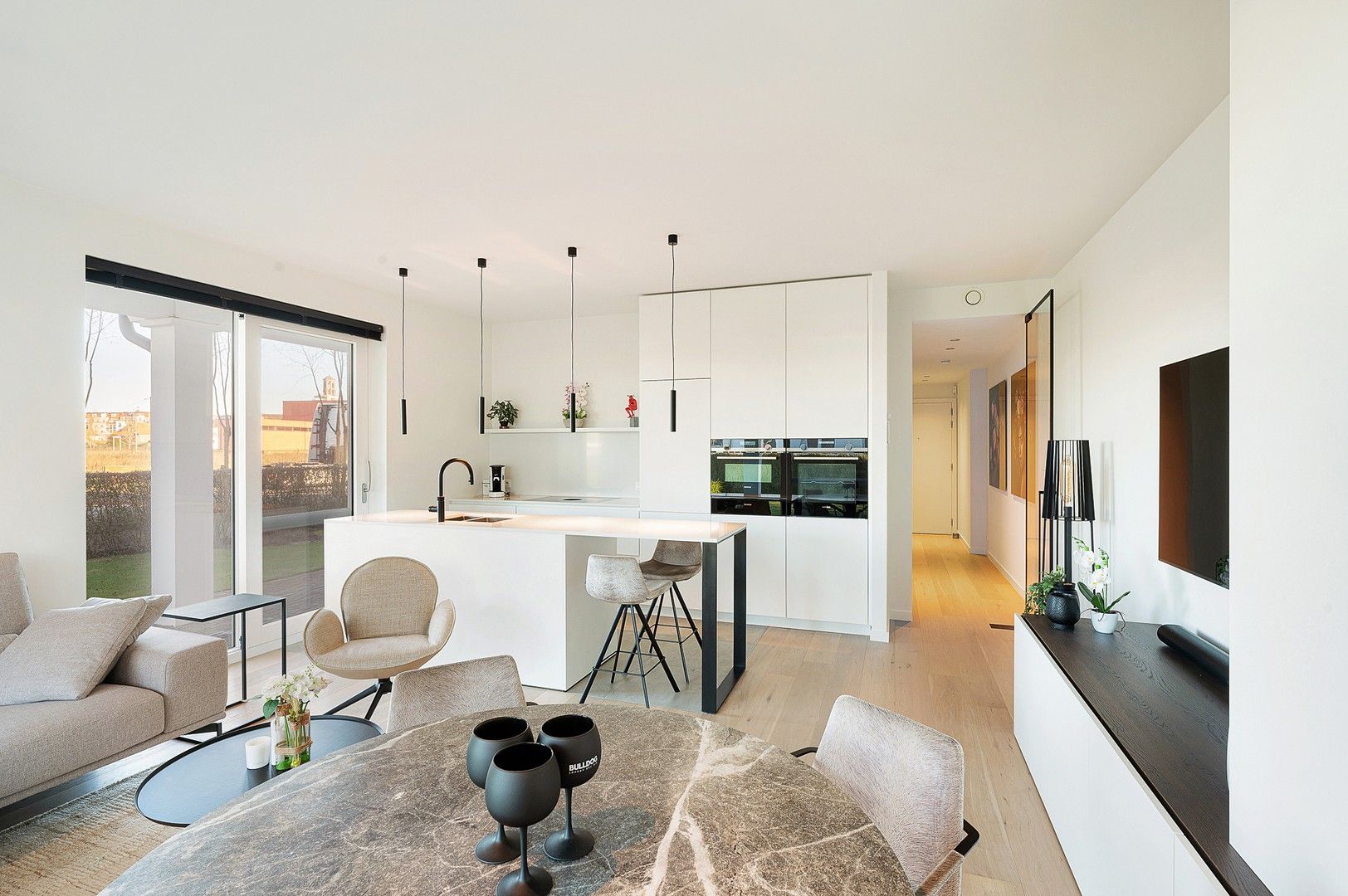 Lumineus en luxueus hoekappartement in een villaresidentie in Duinenwater. foto 5