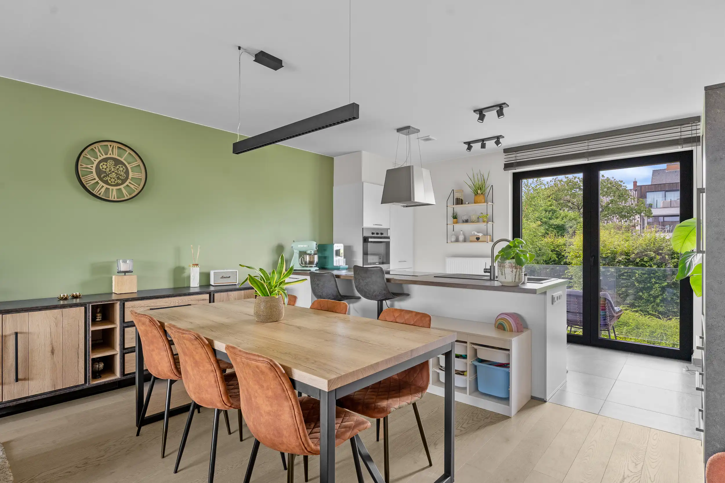 Zorgeloos genieten: Instapklaar 3-slpk appartement Kruisem foto 3