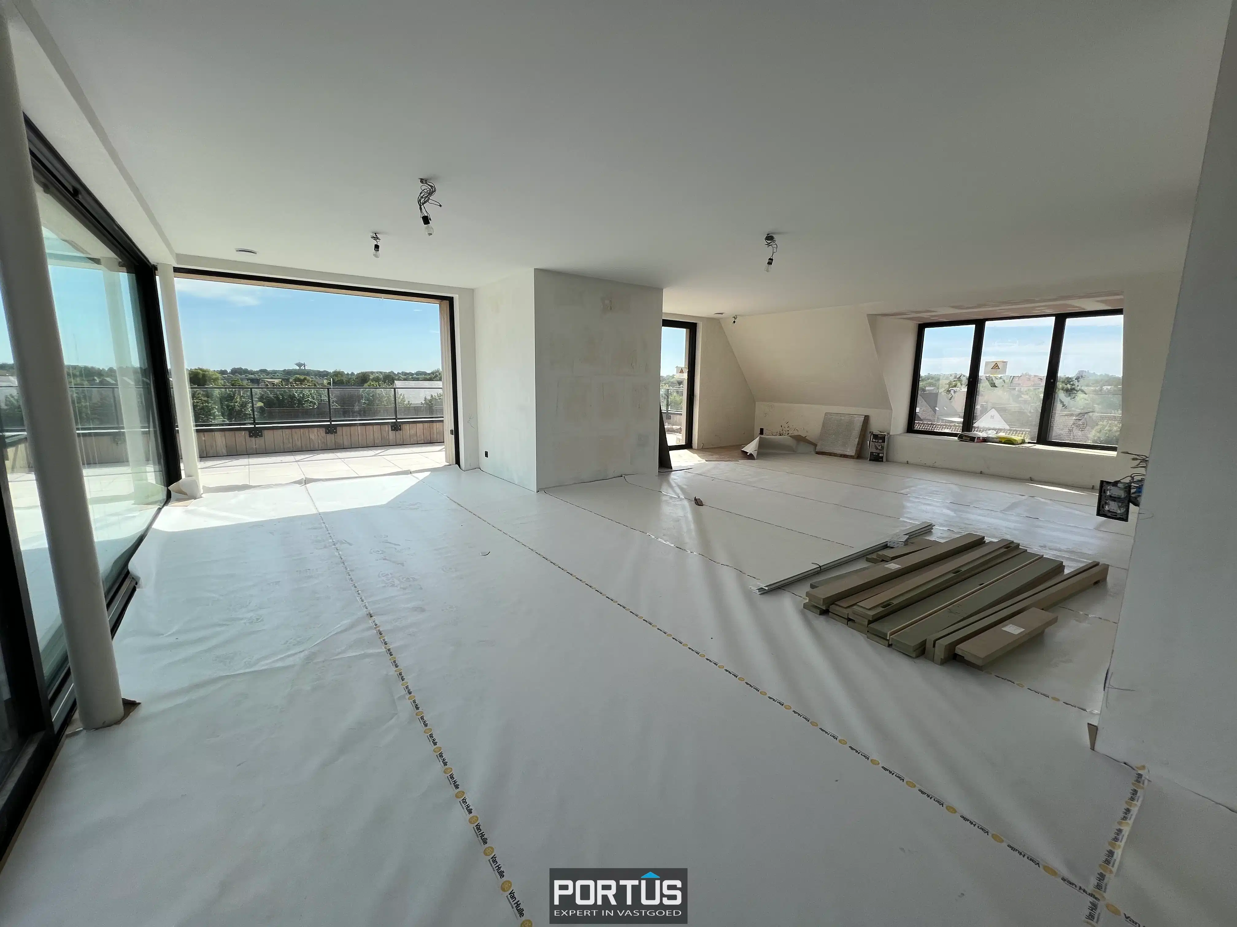 Instapklaar nieuwbouwappartement te koop met 3 slaapkamer in Residentie Portanic te Nieuwpoort foto 5
