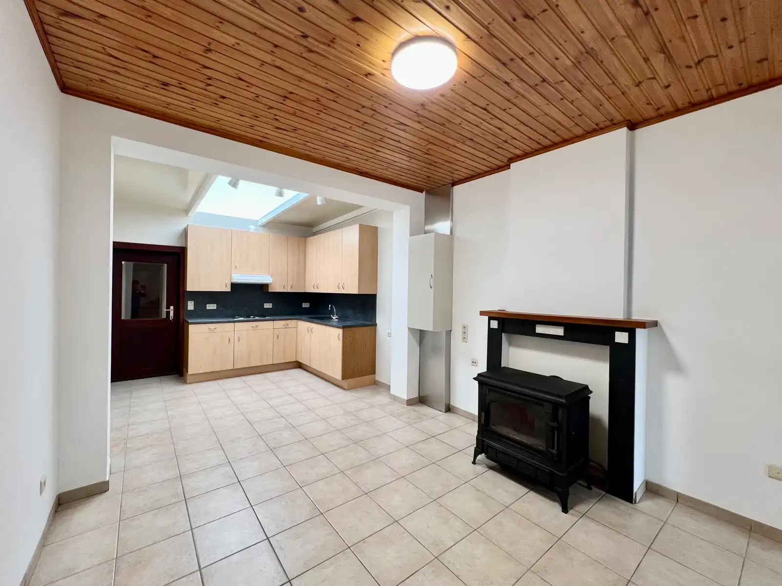 Gerenoveerde woning met super ligging. foto 5