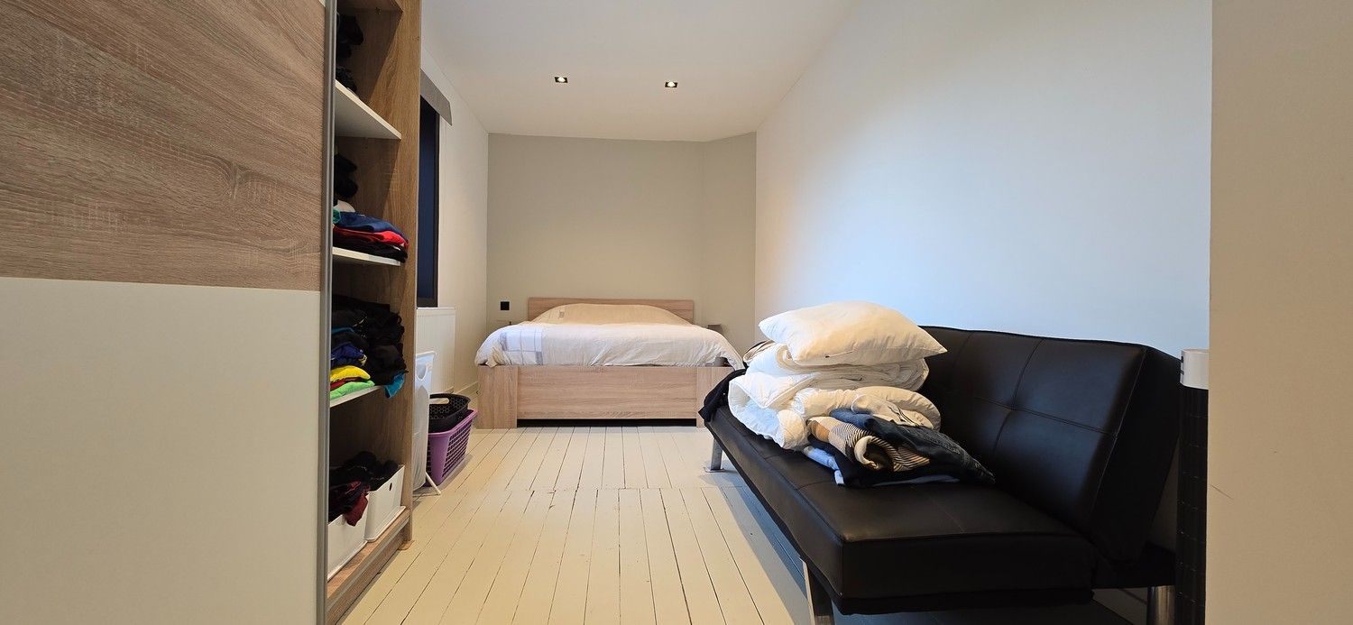 Charmant herenhuis met 5 slaapkamers te koop in Hasselt foto 17