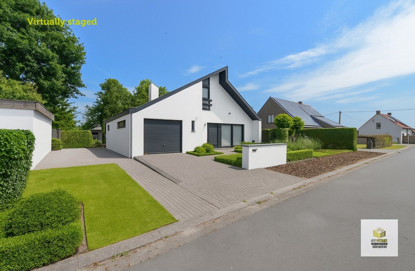 Vrijstaande woning op 700m2 met 3 slpk en zonnige tuin in doodlopende wijk te centrum Wingene foto {{pictureIndex}}