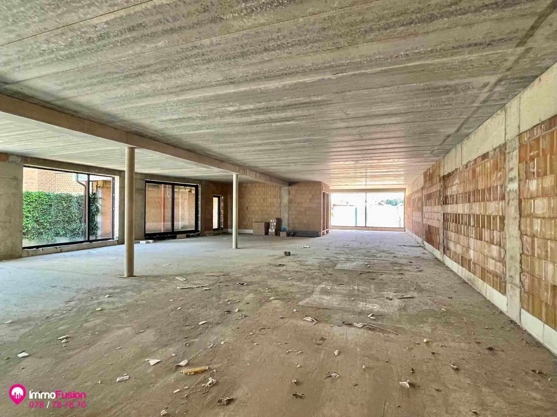 Uitzonderlijke handelsruimte van circa 460 m² met parking! foto 32