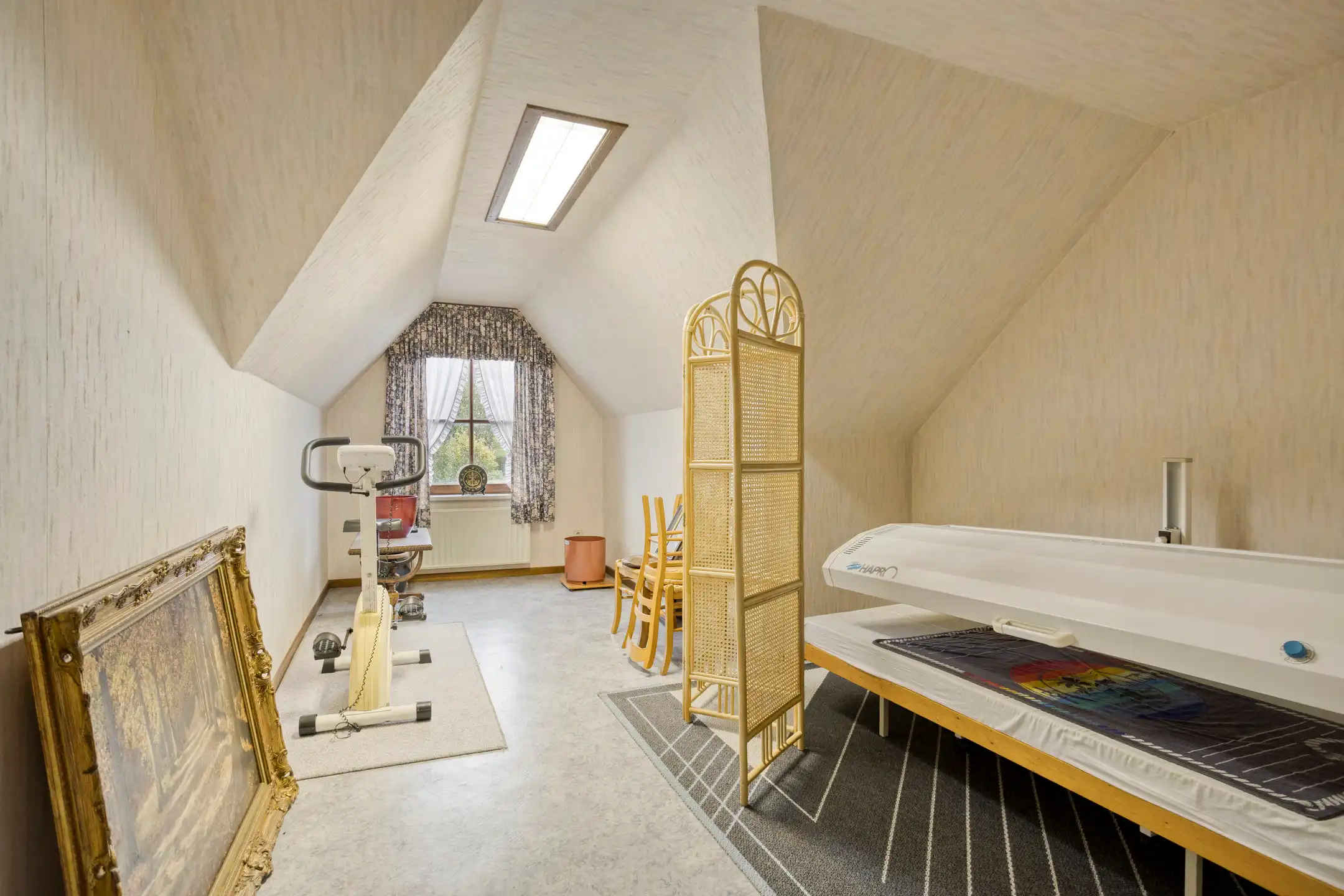 Ruime open bebouwing met 6 slaapkamers foto 26