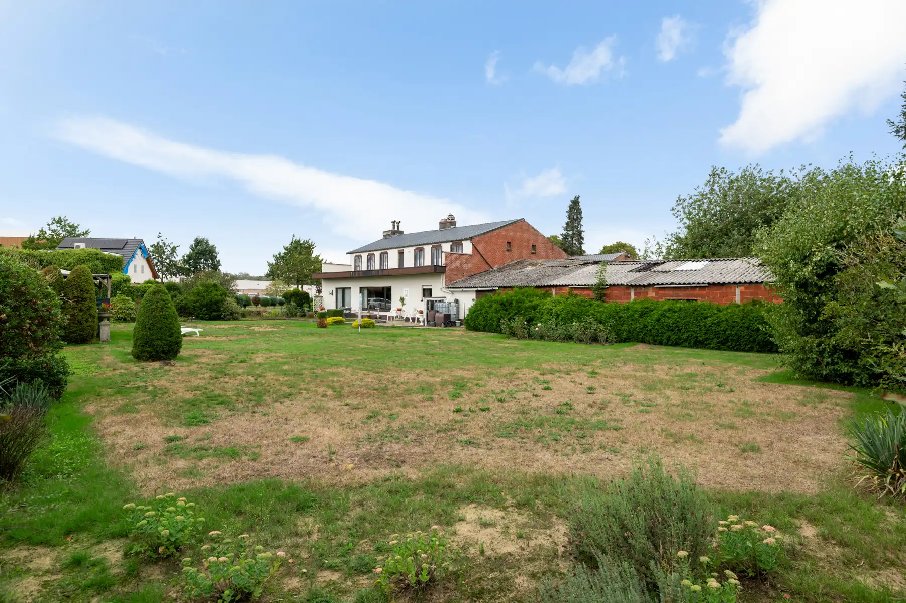Renovatieproject met woning en opslagloodsen op ca. 7.668m2 foto 19