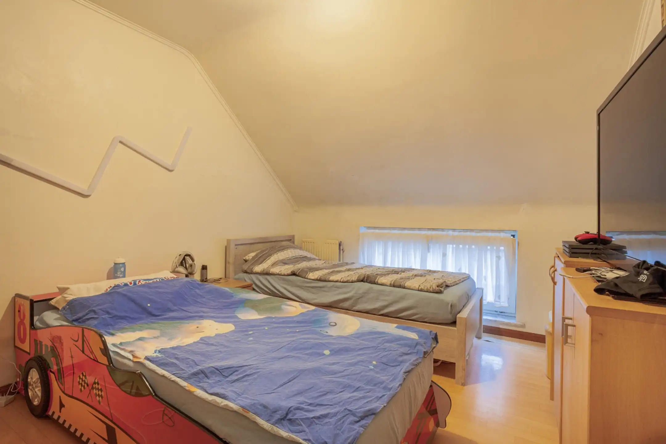 Instapklare woning met koer en EPC-label B foto 16