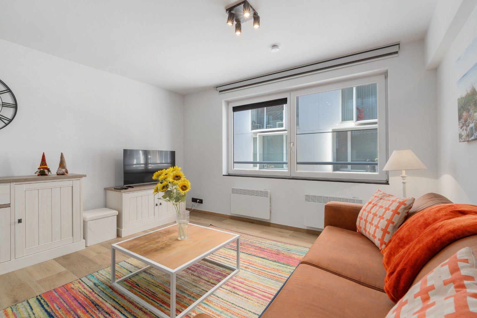 Instapklaar 1-slaapkamerappartement te koop in Oostende – centraal gelegen en gerenoveerd foto 3