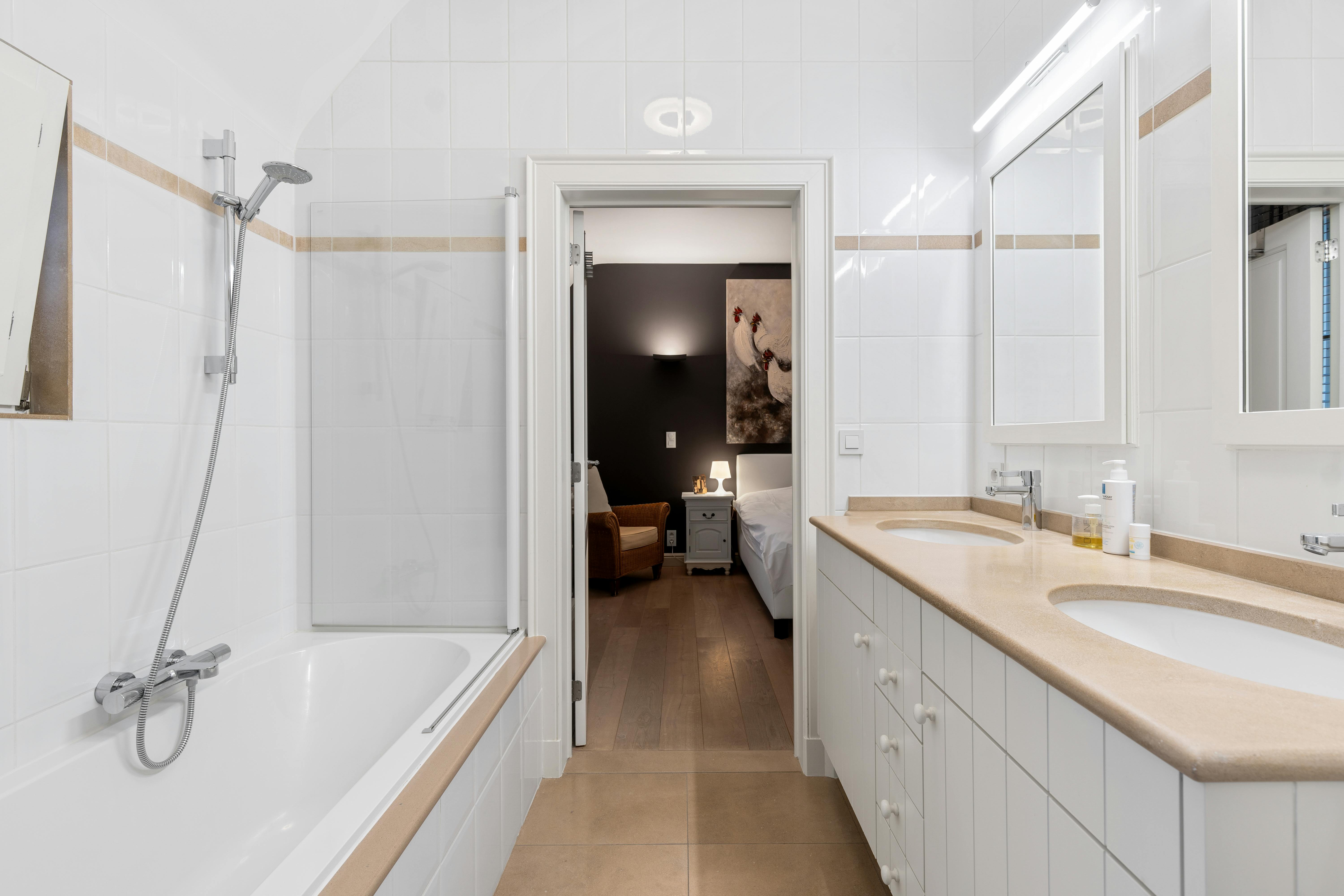 Riante Villa te Schilde met twee extra villagronden ov. foto 16