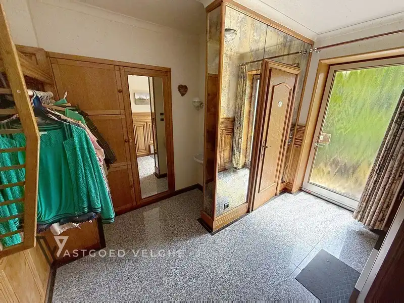 Ruime gezinswoning met zorgwoning in Genk-Centrum foto 6