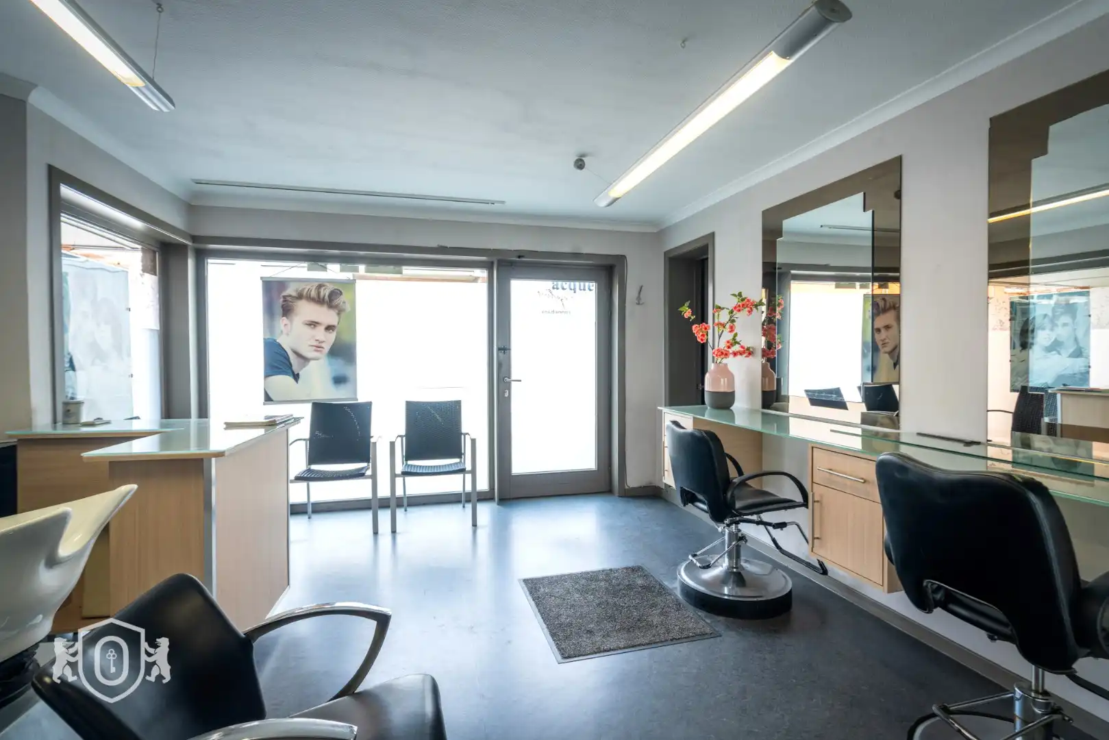 Woning met garage & handelsruimte foto 20