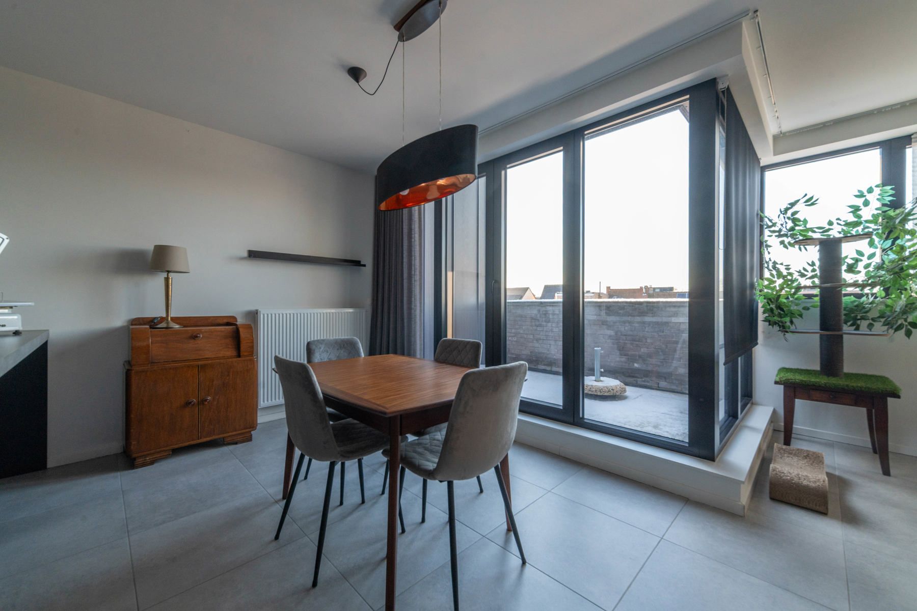 Instapklaar appartement met twee slaapkamers en autostaanplaats.&nbsp; foto 4