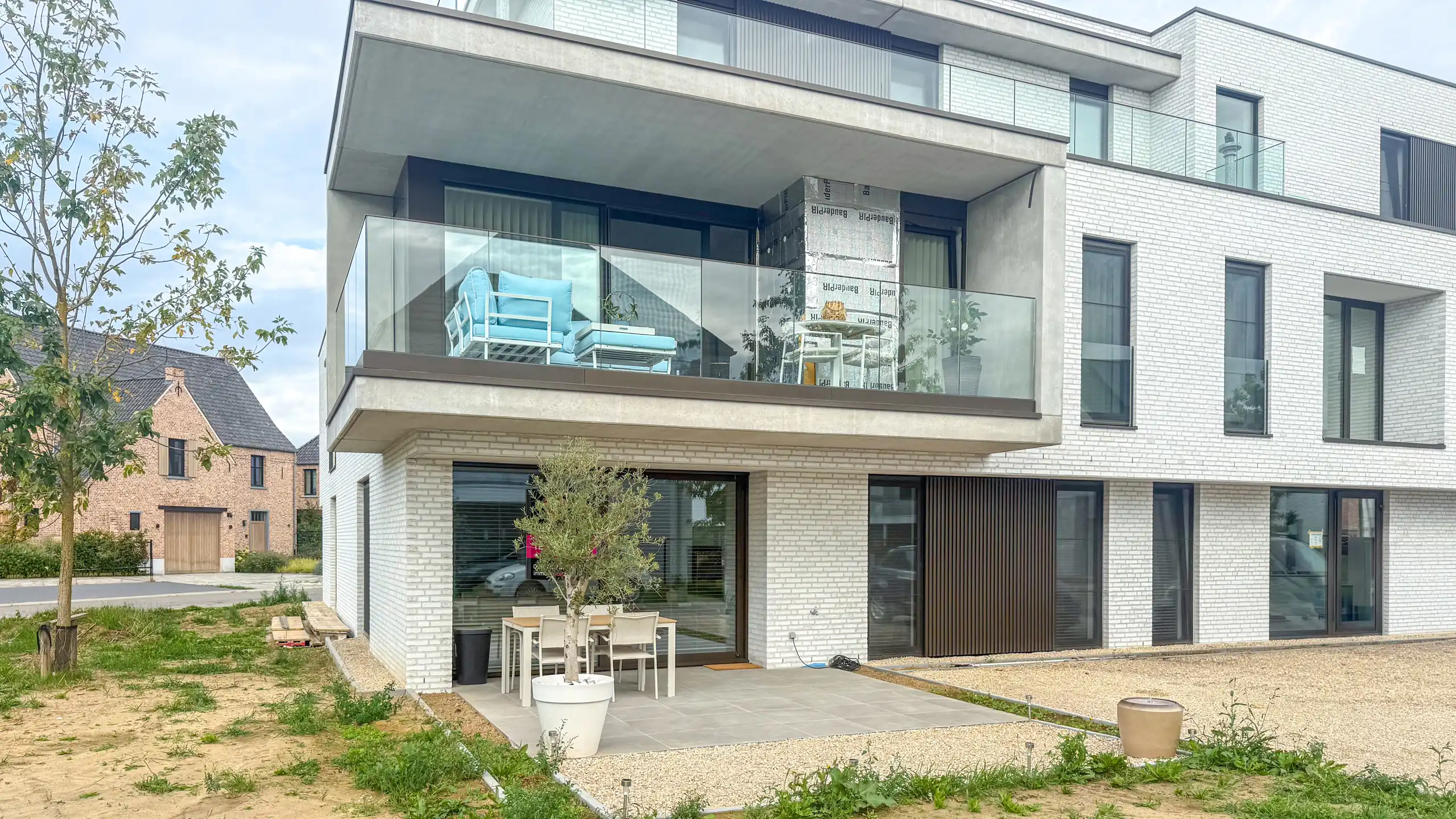 Luxueus nieuwbouwappartement met 3 slpks, parking+berging! foto 37