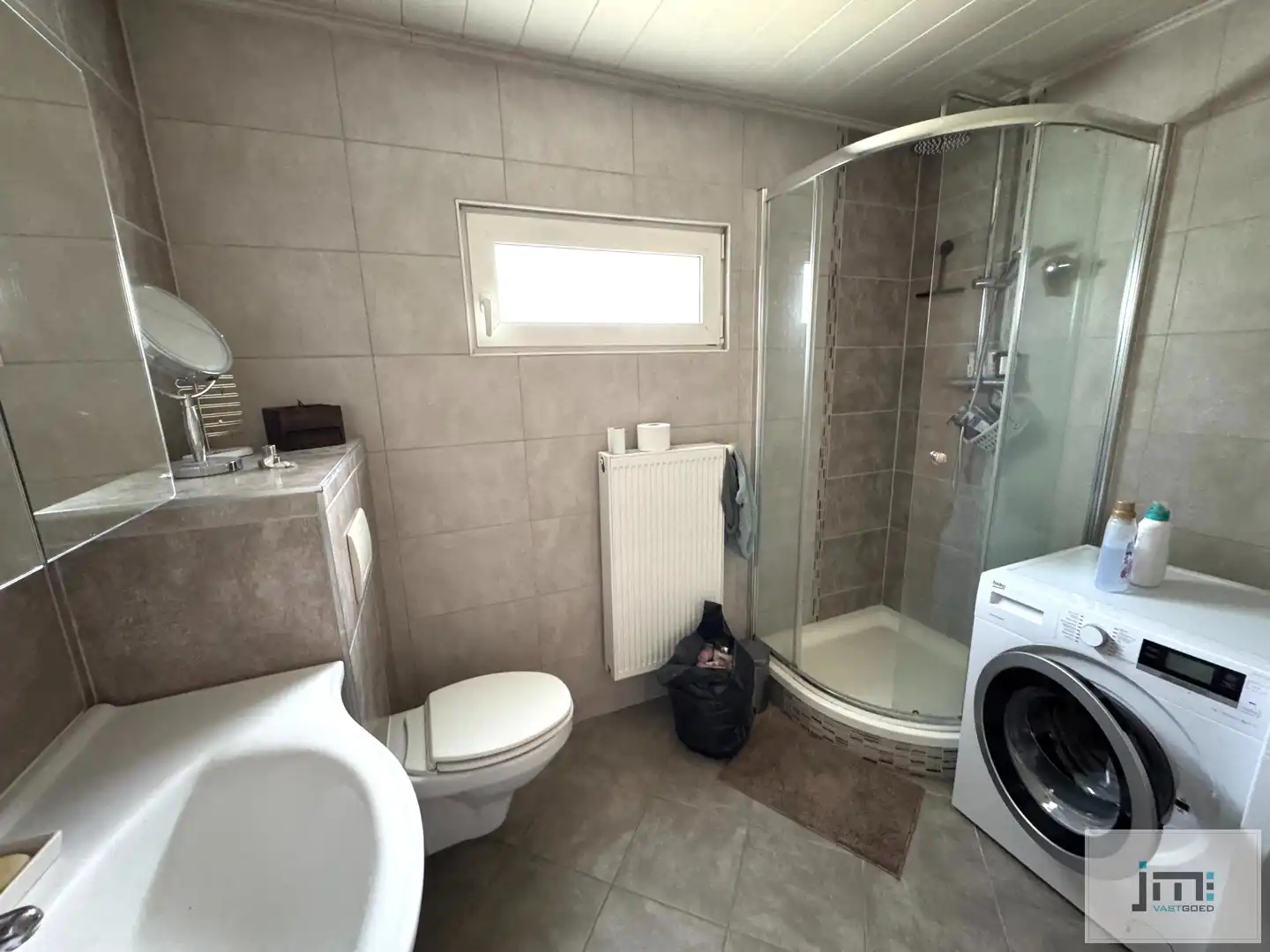 Uitzonderlijke eigendom met woonhuis en nijverheidsgebouw foto 31
