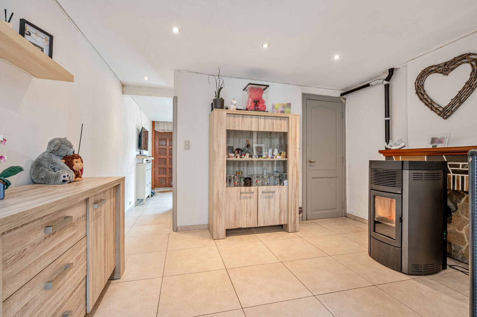 Gerenoveerde woning, af te werken naar eigen smaak foto 6