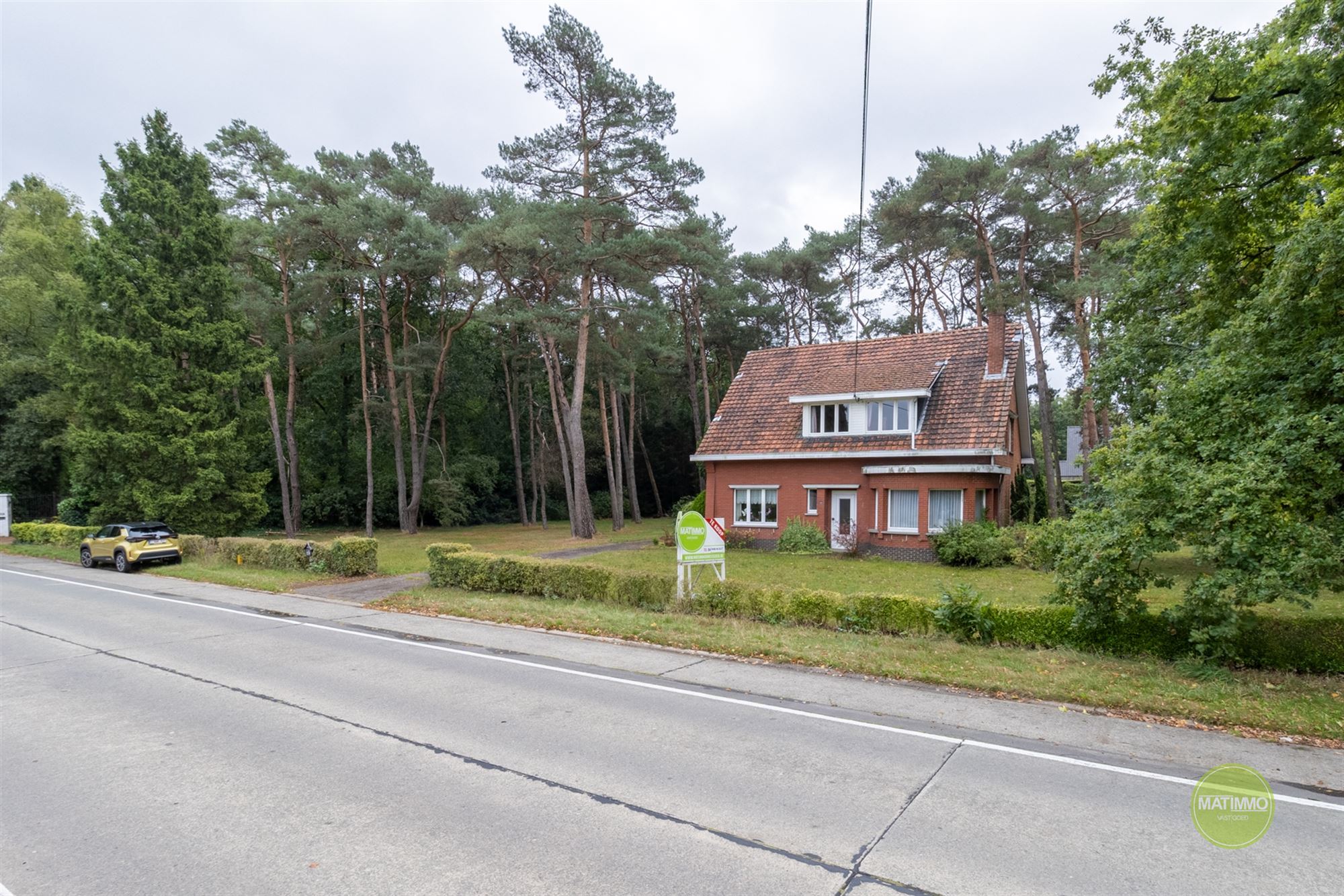 Vrijstaande woning op royaal perceel met bos in Mol-Sluis foto 30