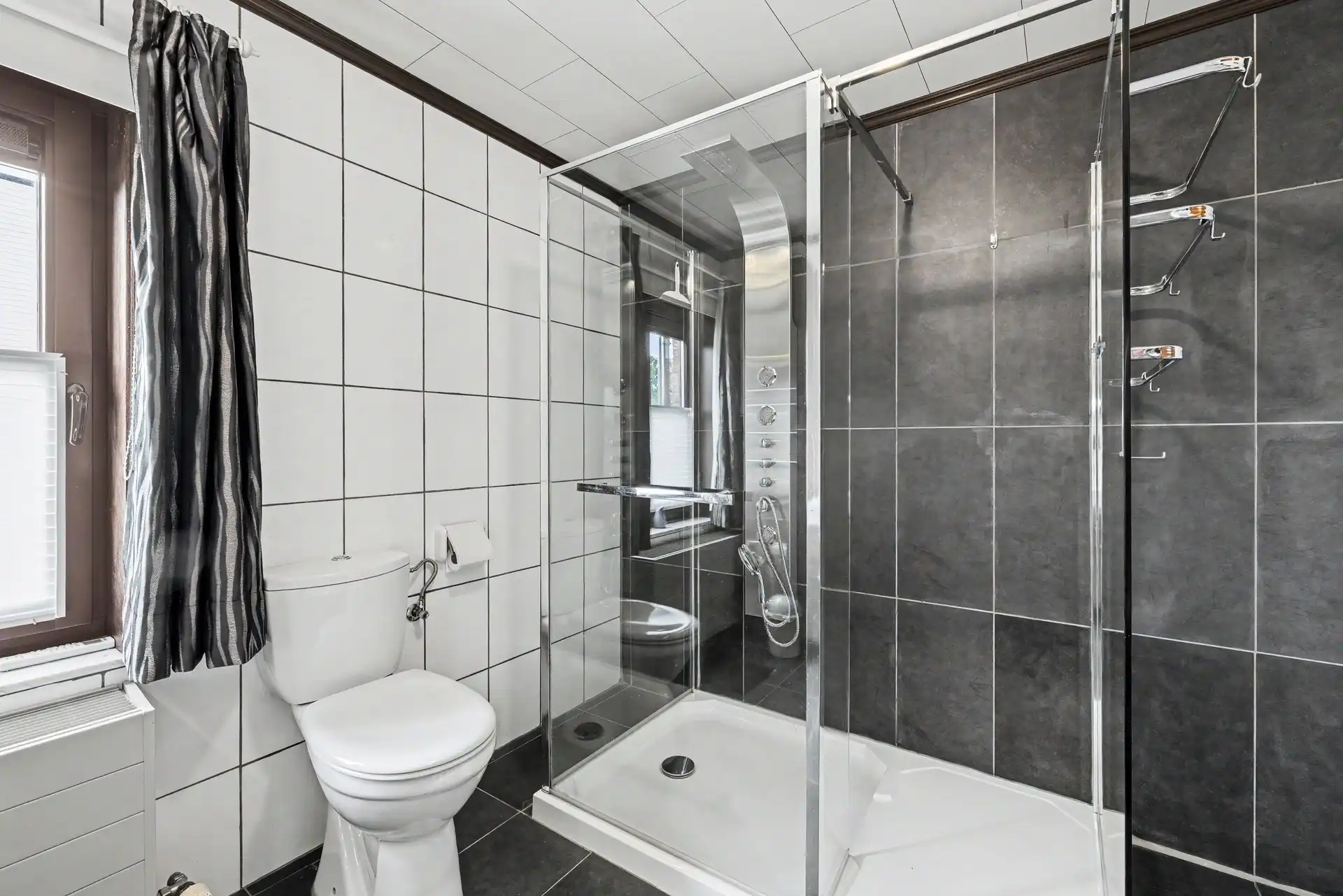 Instapklare gezinswoning met prachtig uitzicht in De Klinge foto 17