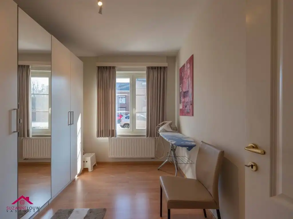 Meergezinswoning in gesloten bebouwing foto 9