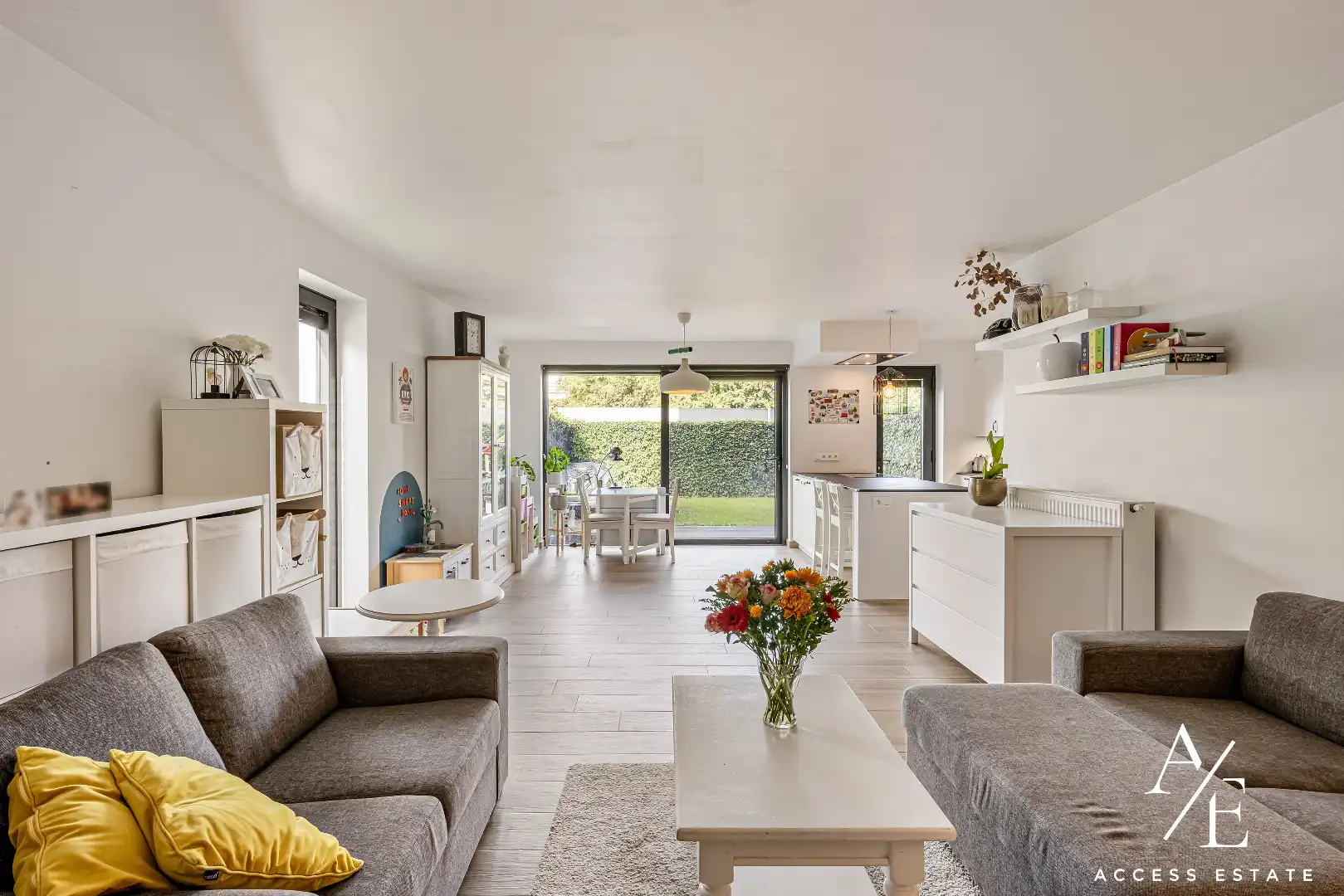WETTEREN-Appartement met tuin,terrassen/garage! foto {{pictureIndex}}