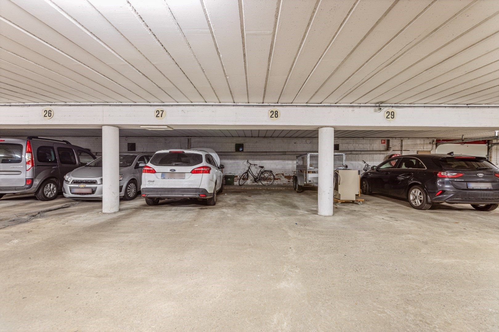 2 slpk App., 86m², parking + kelder, binnen grote ring foto 6