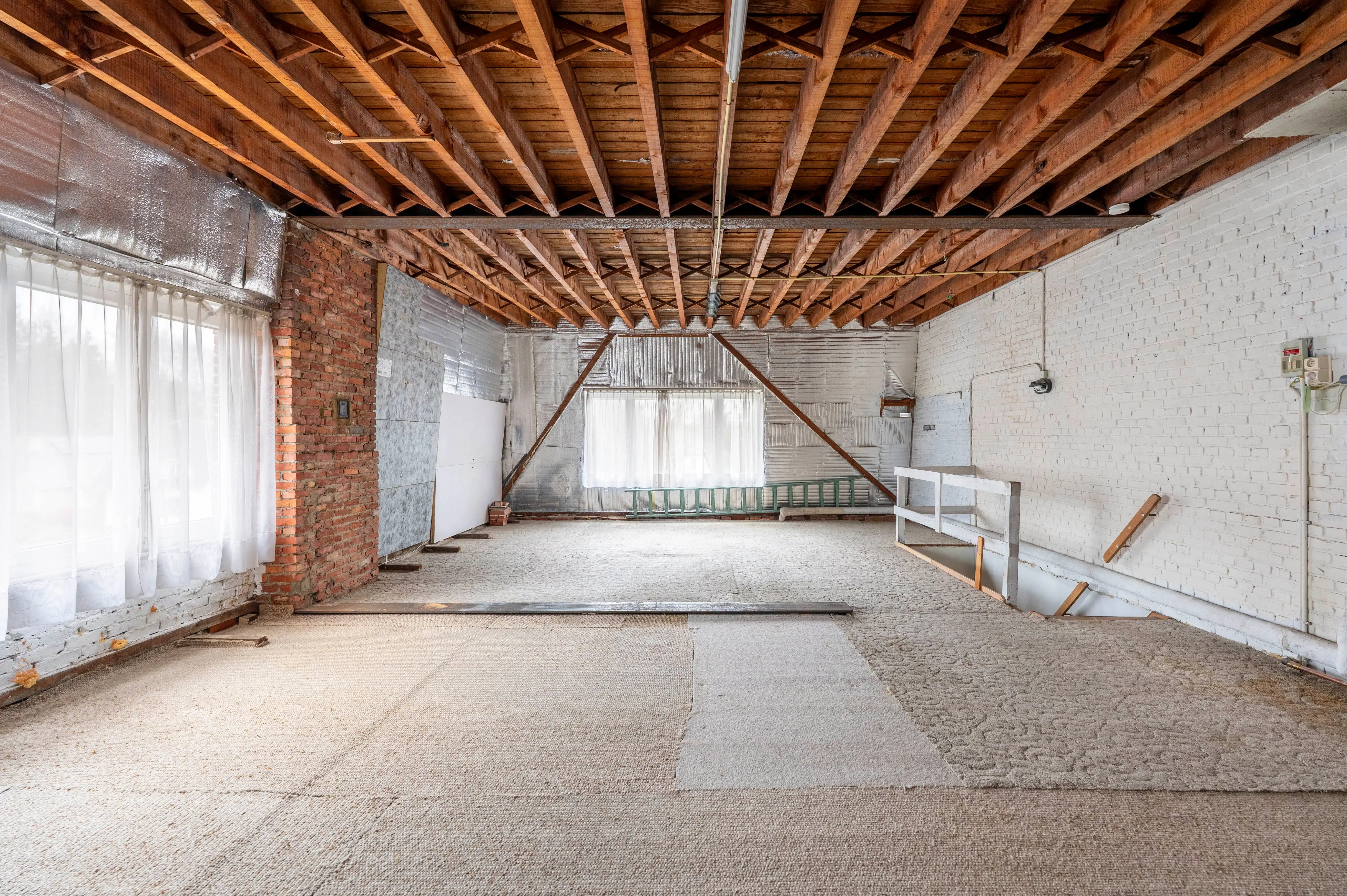 Halfopen bebouwing met veel potentieel, zonnige tuin en garage in Kapellen! foto 19