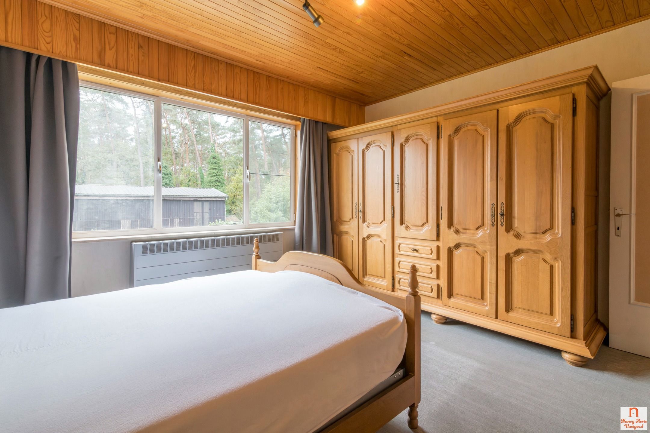 Sfeervolle thuis op een uitzonderlijke ligging in het groen foto 23